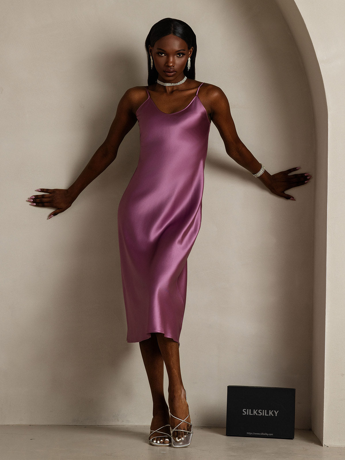 [Deep Purple] SilkSilky-CA Pure Silk Sleeveless Round Neck Nightgown 005