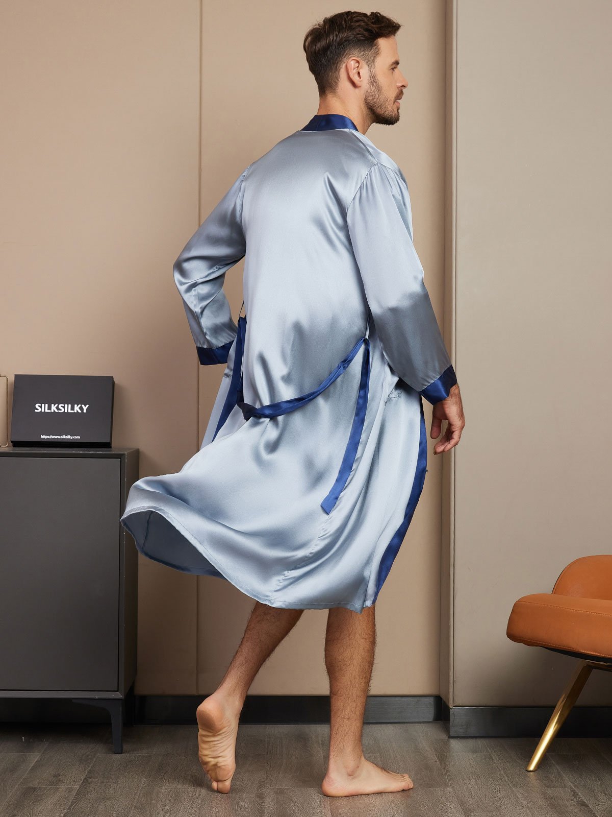 [Grayish Blue] SilkSilky-CA Pure Silk Long Sleeve Mens Robe 002