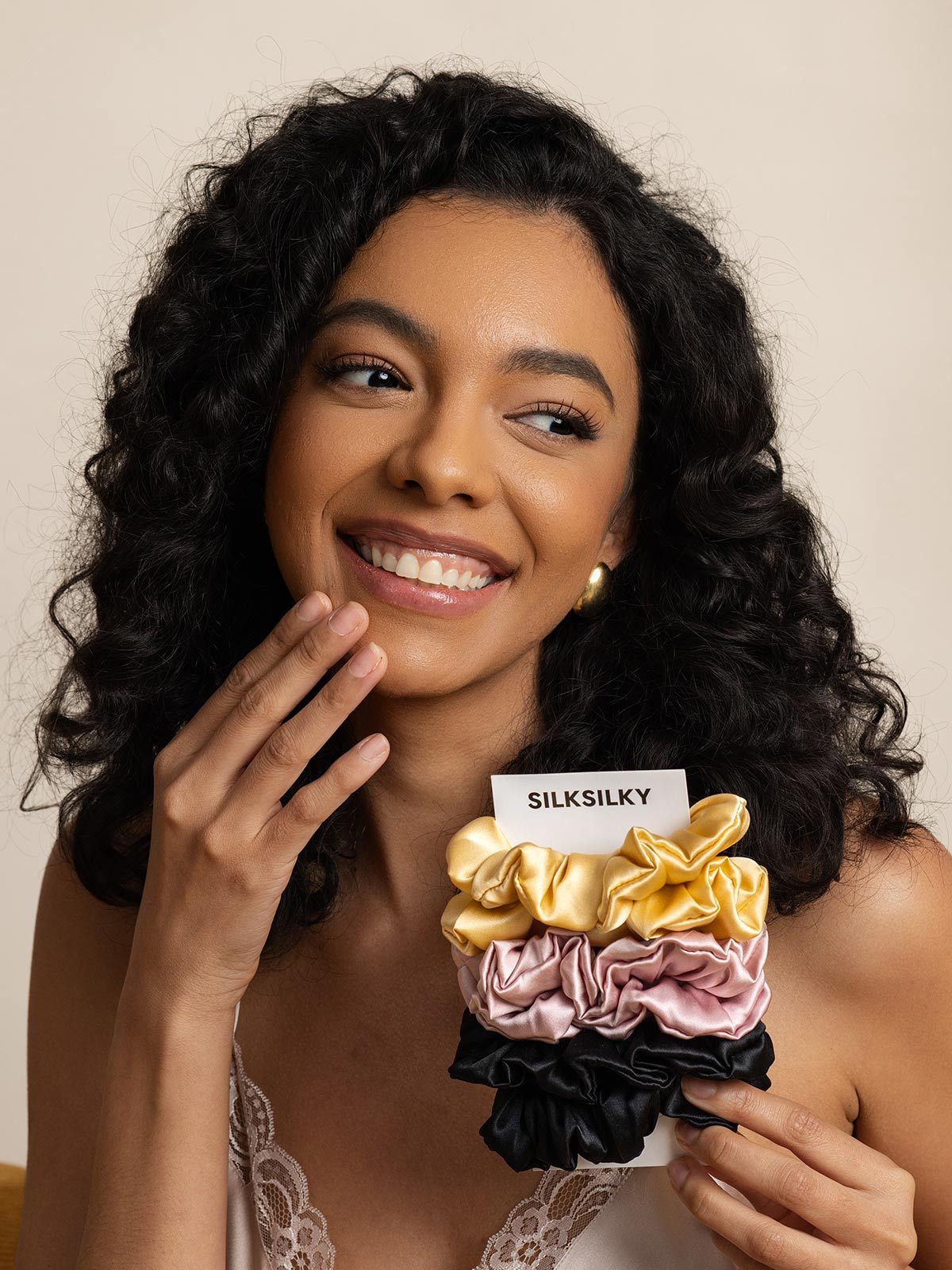 [Group] SilkSilky-CA Silk Scrunchie 002