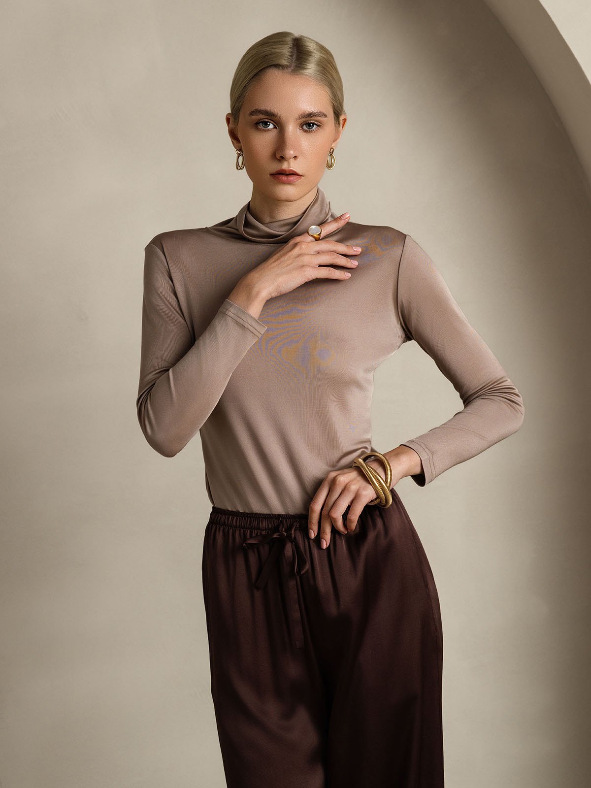 [Khaki] SilkSilky-CA Silk Long Sleeve Womens T-Shirt 005