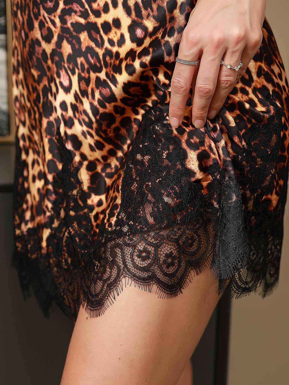 [Leopard] SilkSilky-CA Pure Silk Sleeveless V Neck Nightgown 008