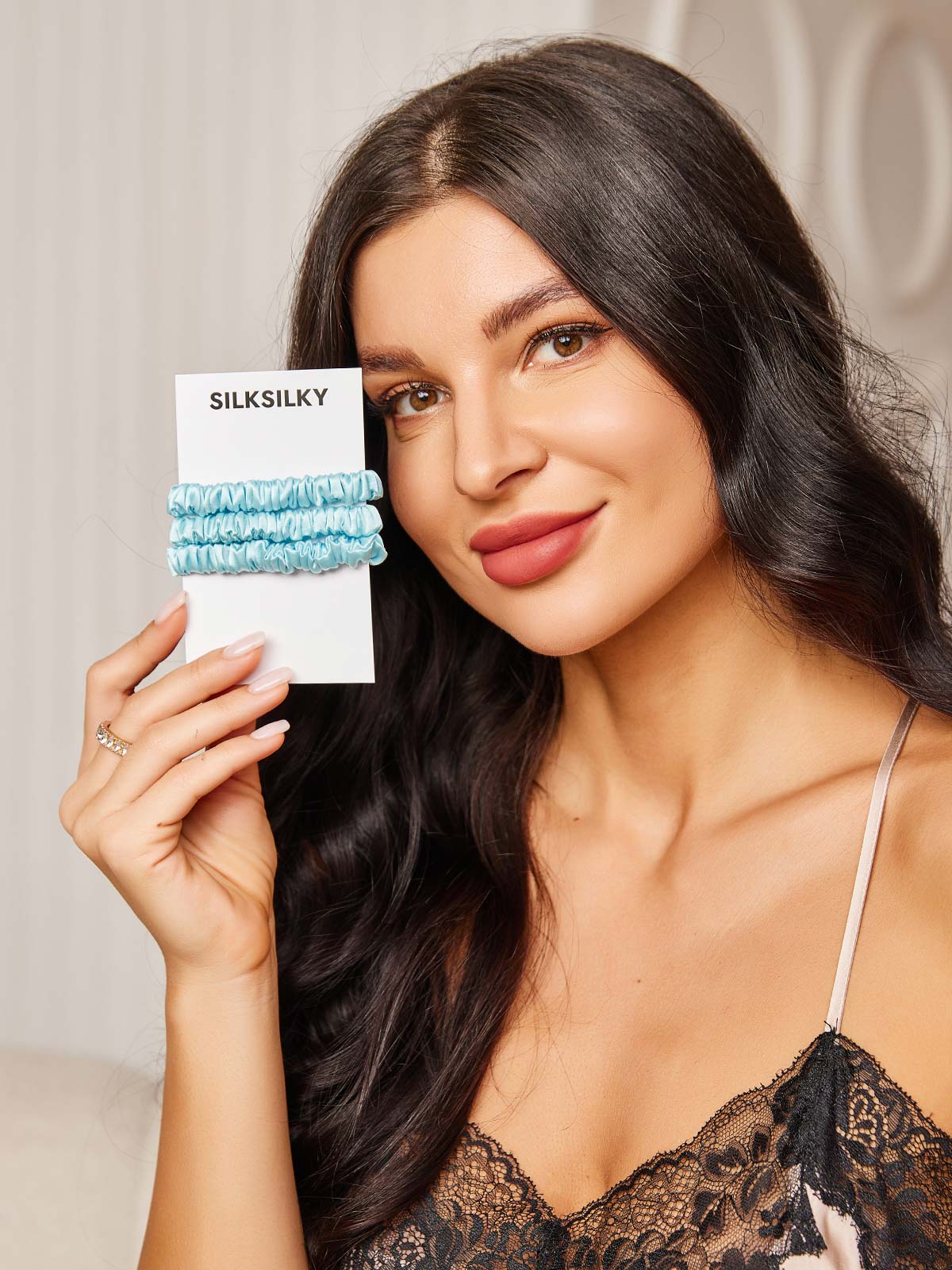 [Light Blue] SilkSilky-CA 19Momme Scrunchie 002