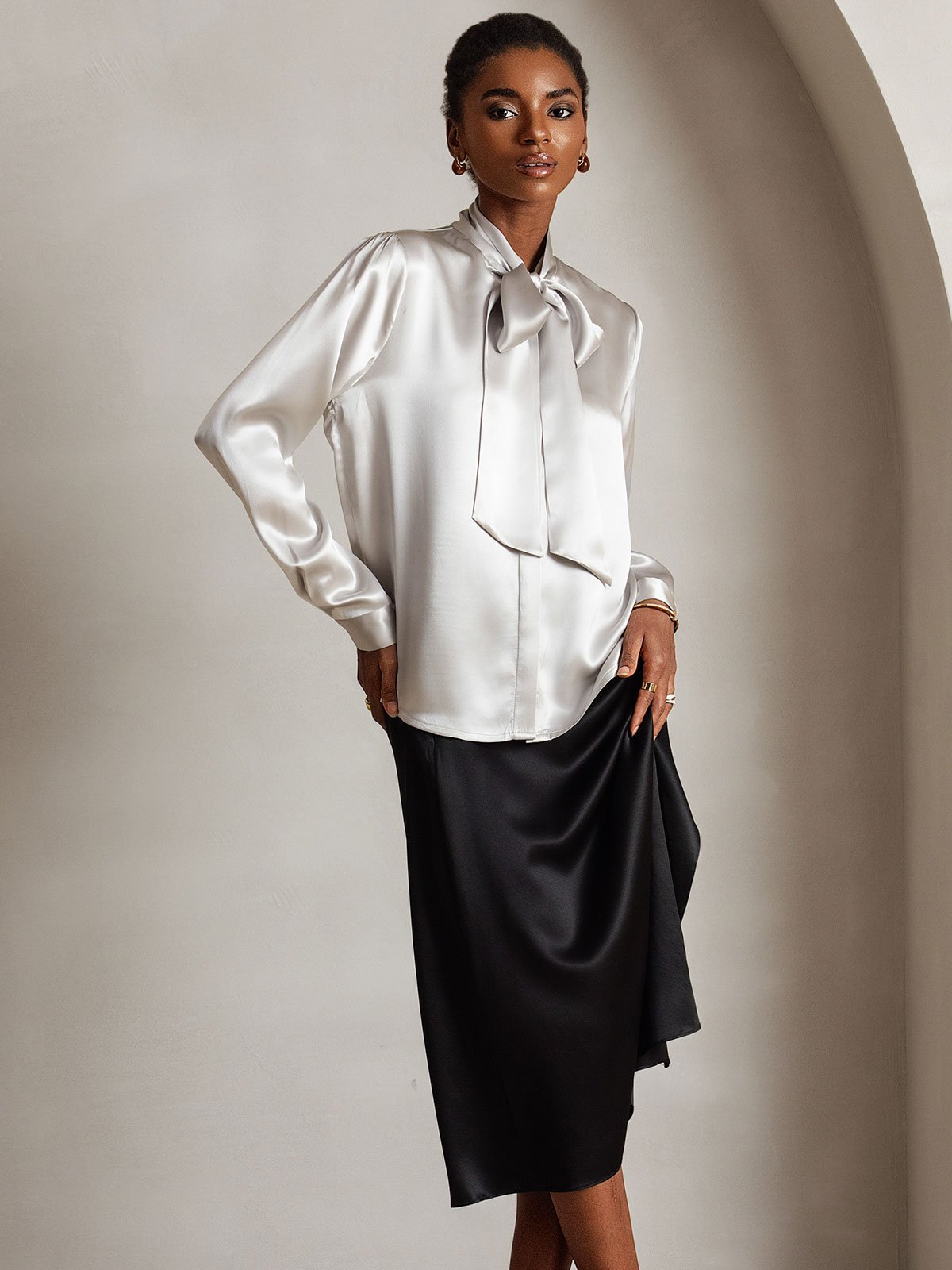 [Light Gray] SilkSilky-CA 19Momme Silk Long Sleeve Tie Neck Women's Shirt 003