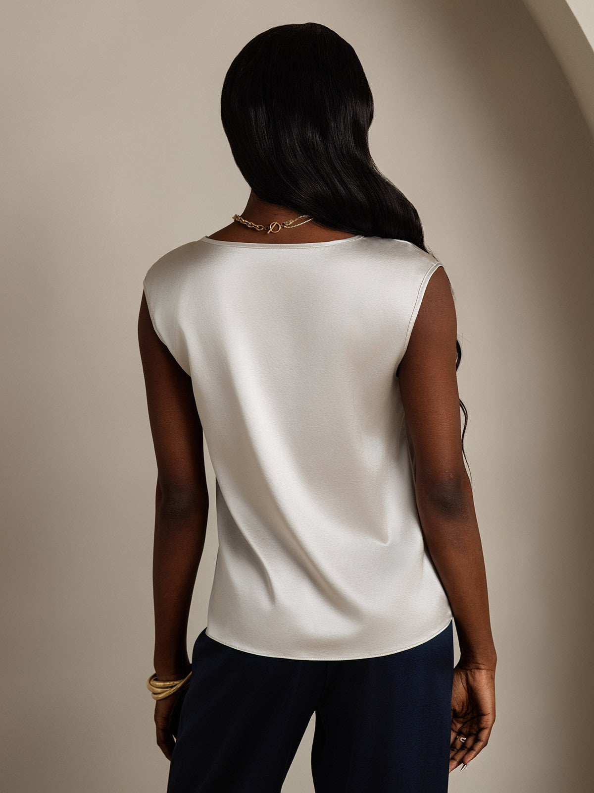 [Light Gray] SilkSilky-CA 19Momme Silk Sleeveless Round Neck Women's T-Shirt 002