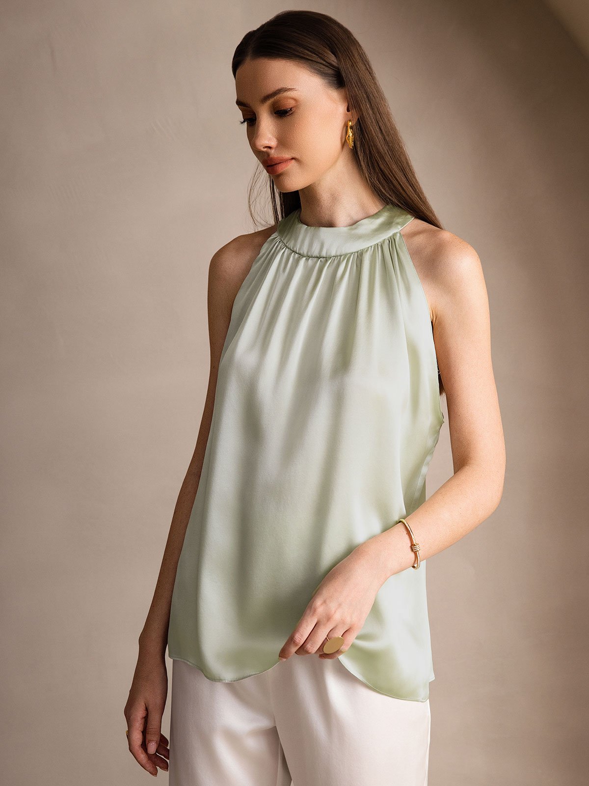 [Light Green] SilkSilky-CA 19Momme Silk Sleeveless Womens T-Shirt 004