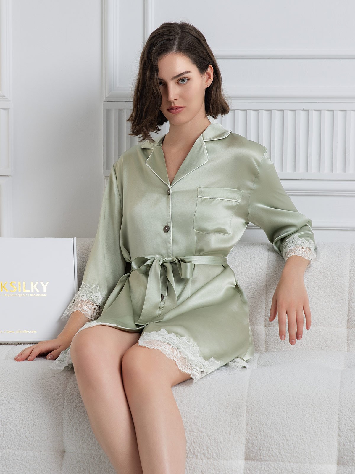 [Light Green] SilkSilky-CA Pure Silk 3/4 Sleeve Lapel Nightshirt 003