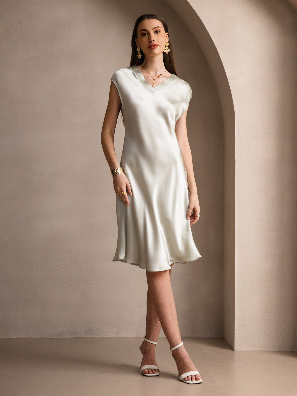[Light Green] SilkSilky-CA Pure Silk Sleeveless V Neck Nightgown 006