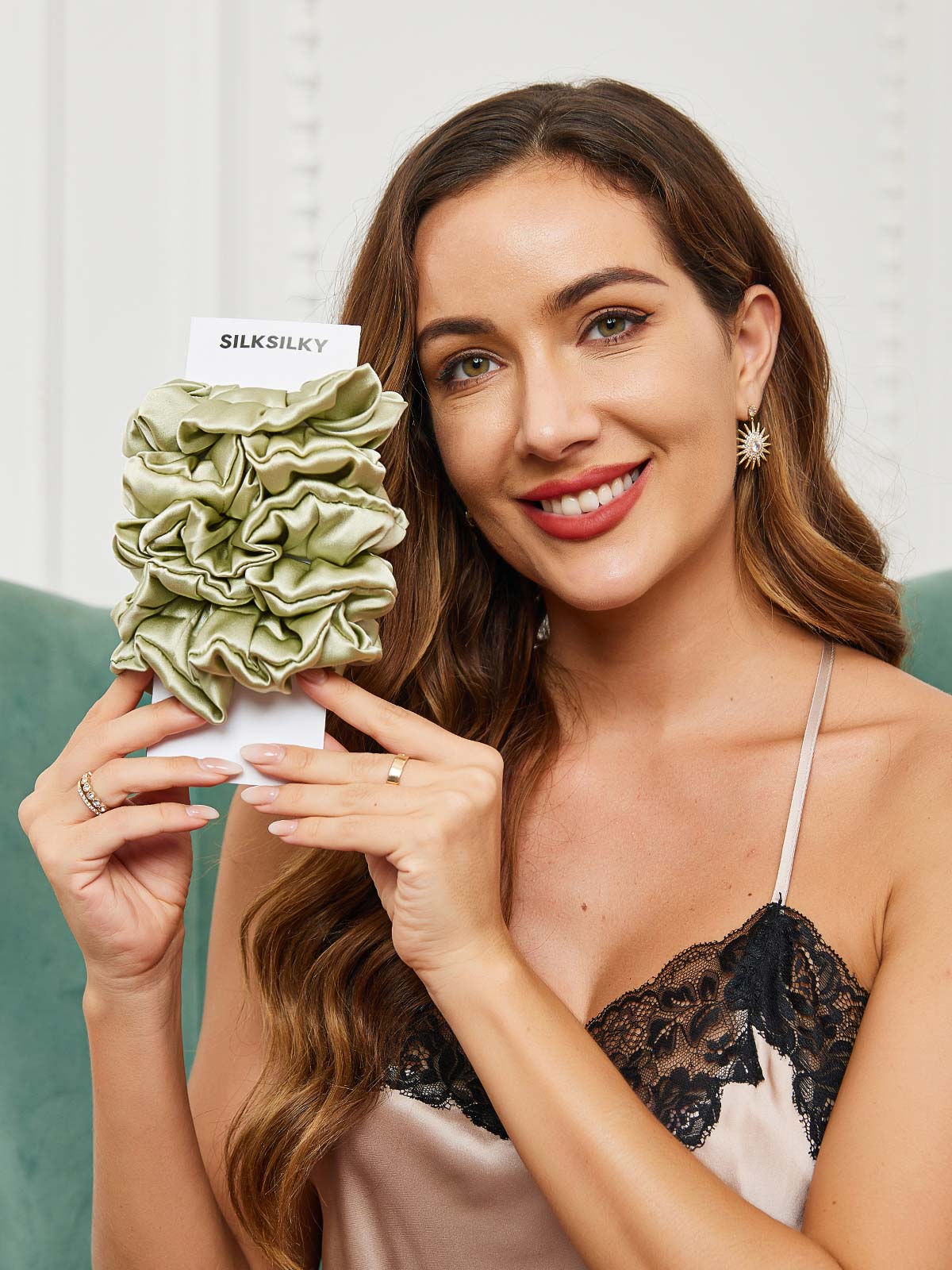 [Mint Green] SilkSilky-CA 19Momme Pure Silk Scrunchie 001