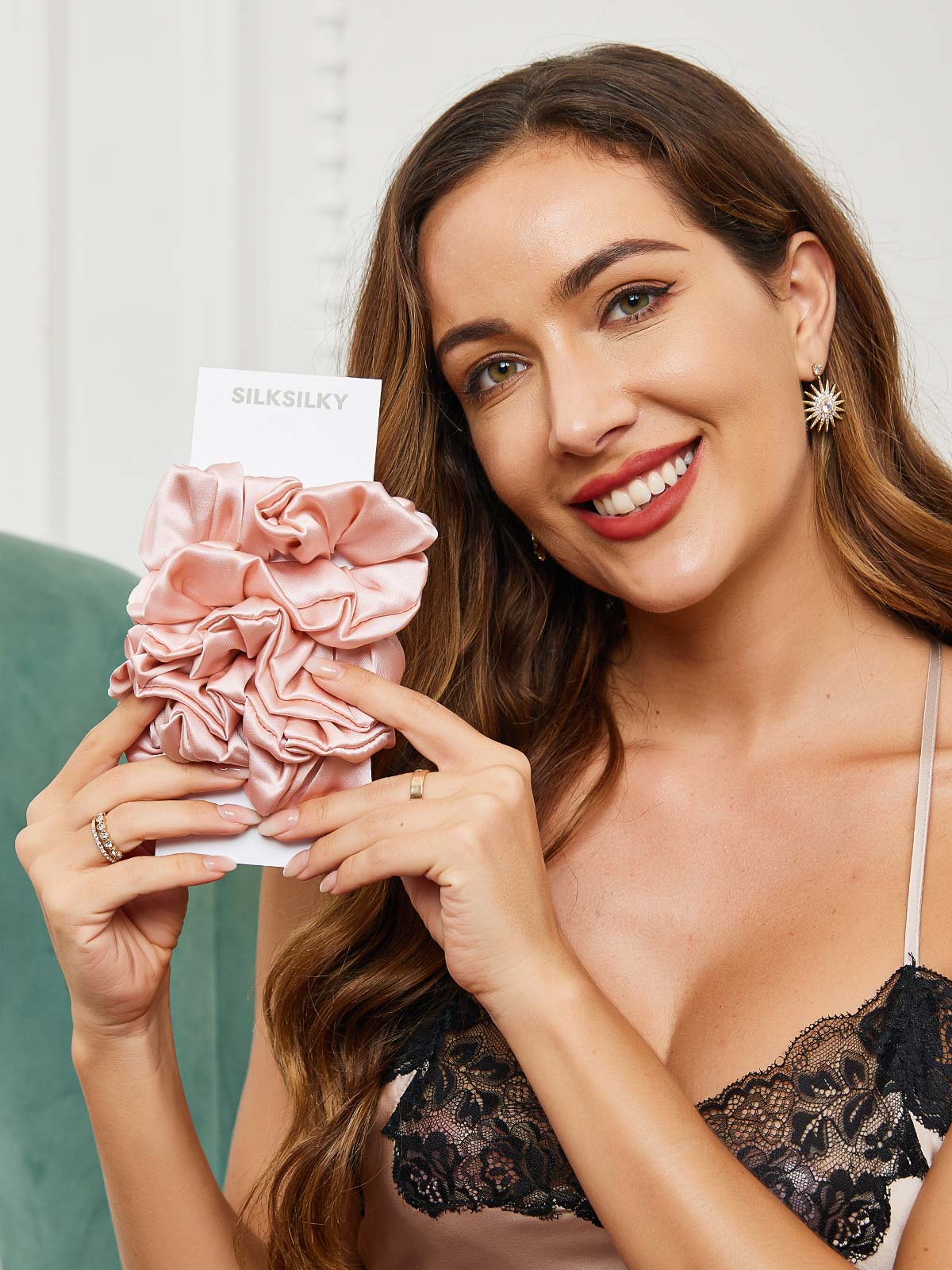 [Pink] SilkSilky-CA 19Momme Pure Silk Scrunchie 002