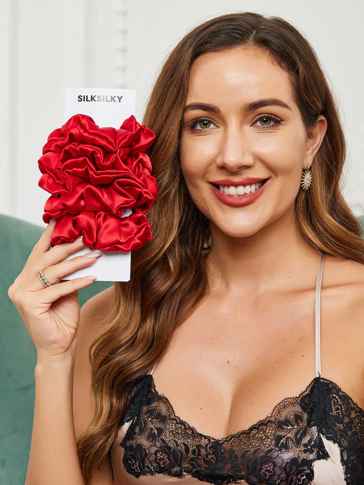 [Red] SilkSilky-CA 19Momme Pure Silk Scrunchie 001