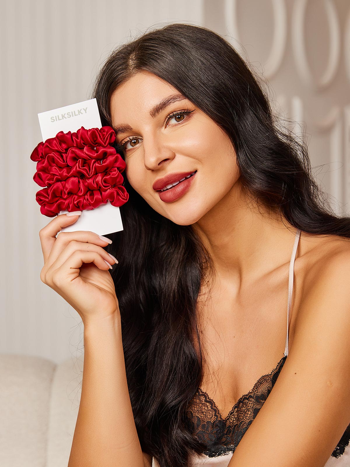 [Red] SilkSilky-CA 19Momme Pure Silk Scrunchie 002