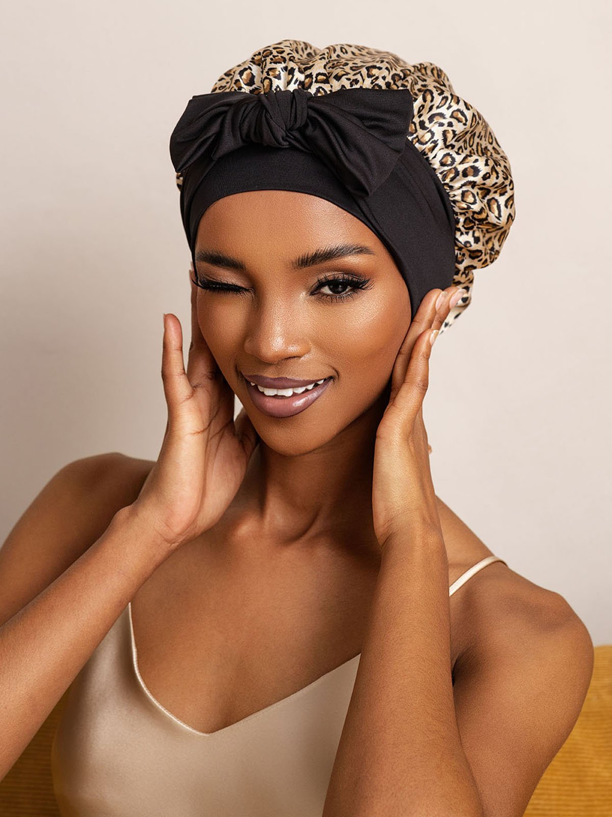 SilkSilky-CA Pure Silk Sleep Cap Leopard 004