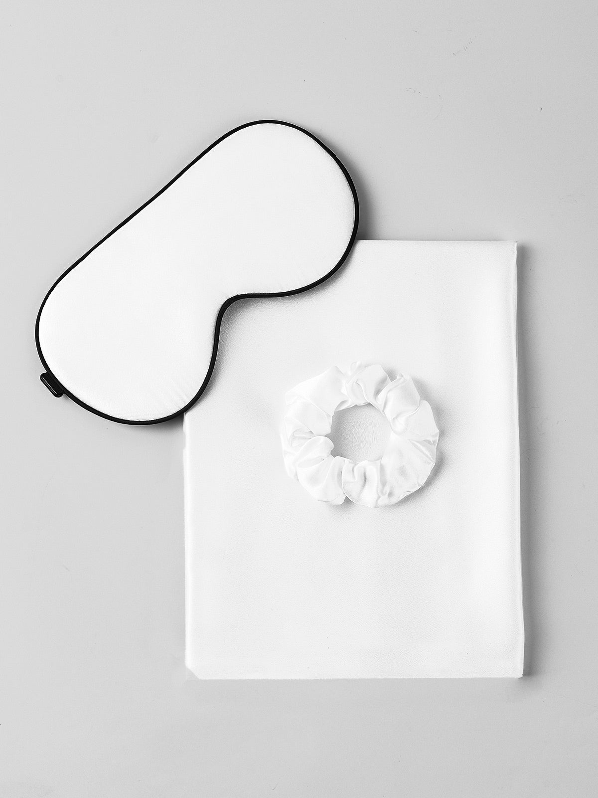 [White] SilkSilky-CA 19Momme Pure Silk Pillowcase Set 005