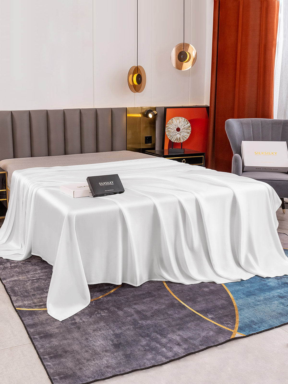 [White] SilkSilky-CA 19Momme Pure Silk Sheet 003