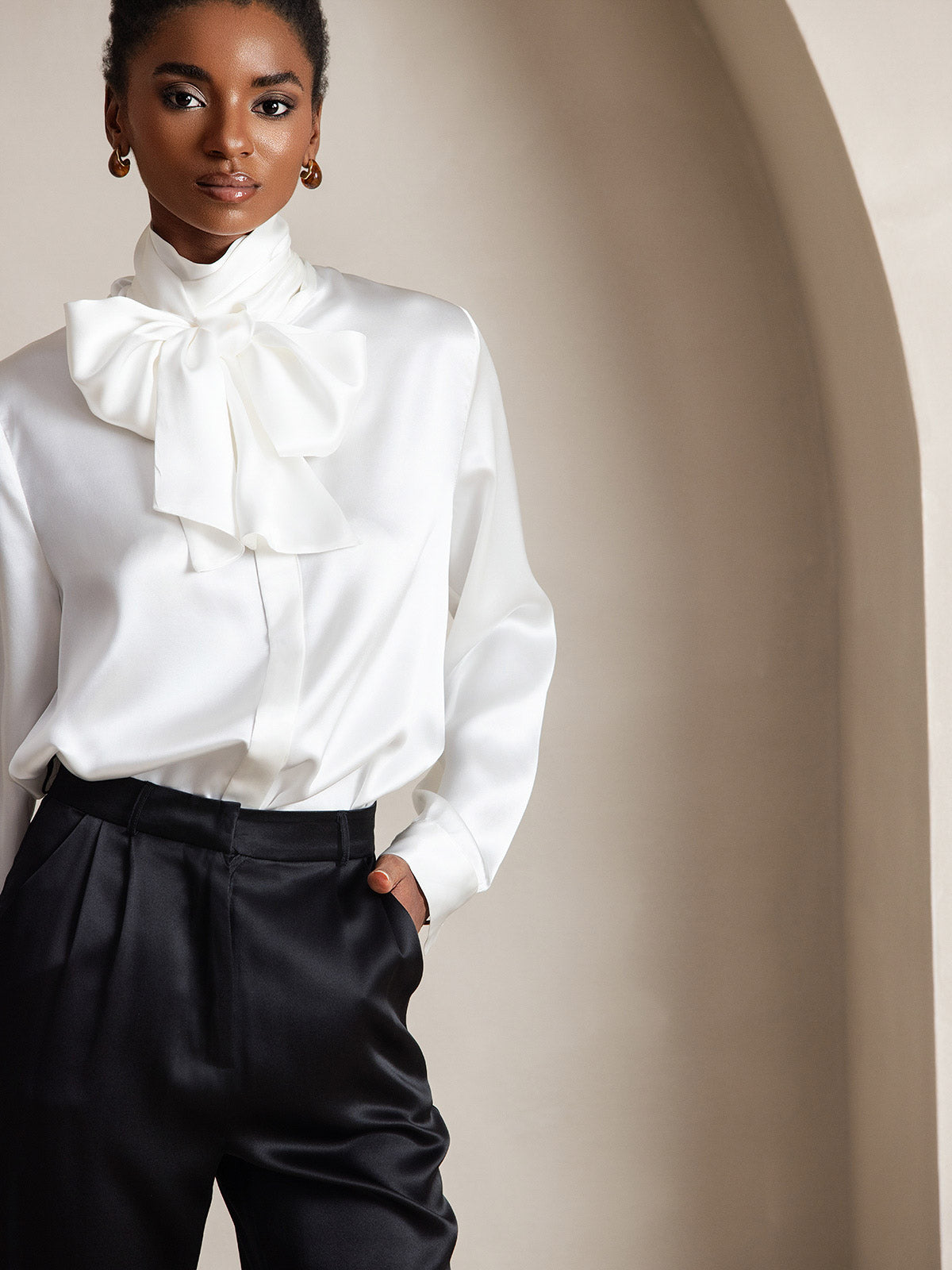 [White] SilkSilky-CA 19Momme Silk Long Sleeve Tie Neck Women's Shirt 005
