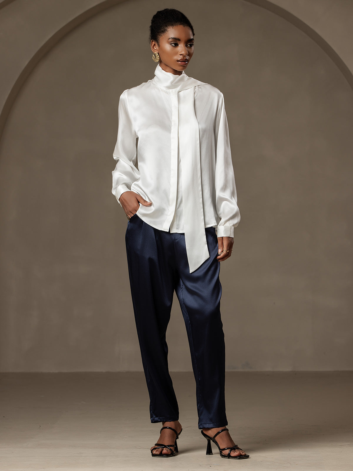 [White] SilkSilky-CA 19Momme Silk Long Sleeve Tie Neck Women's Shirt 006