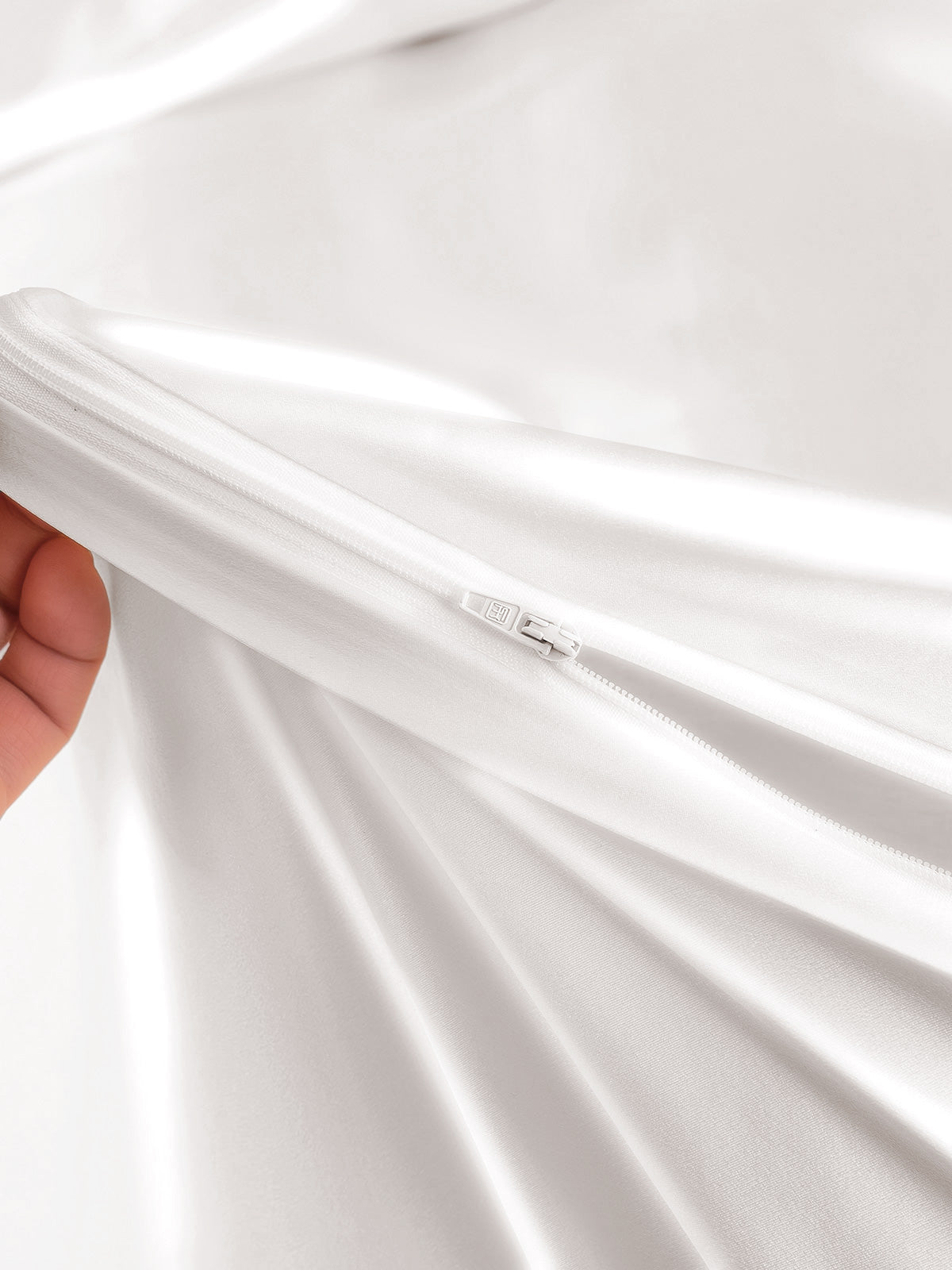 [White] SilkSilky-CA 22Momme Pure Silk Bedding Set 005