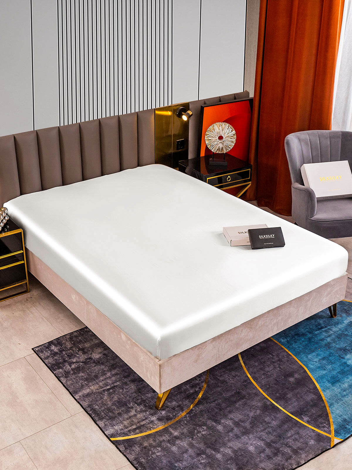[White] SilkSilky-CA 22Momme Pure Silk Sheet 002