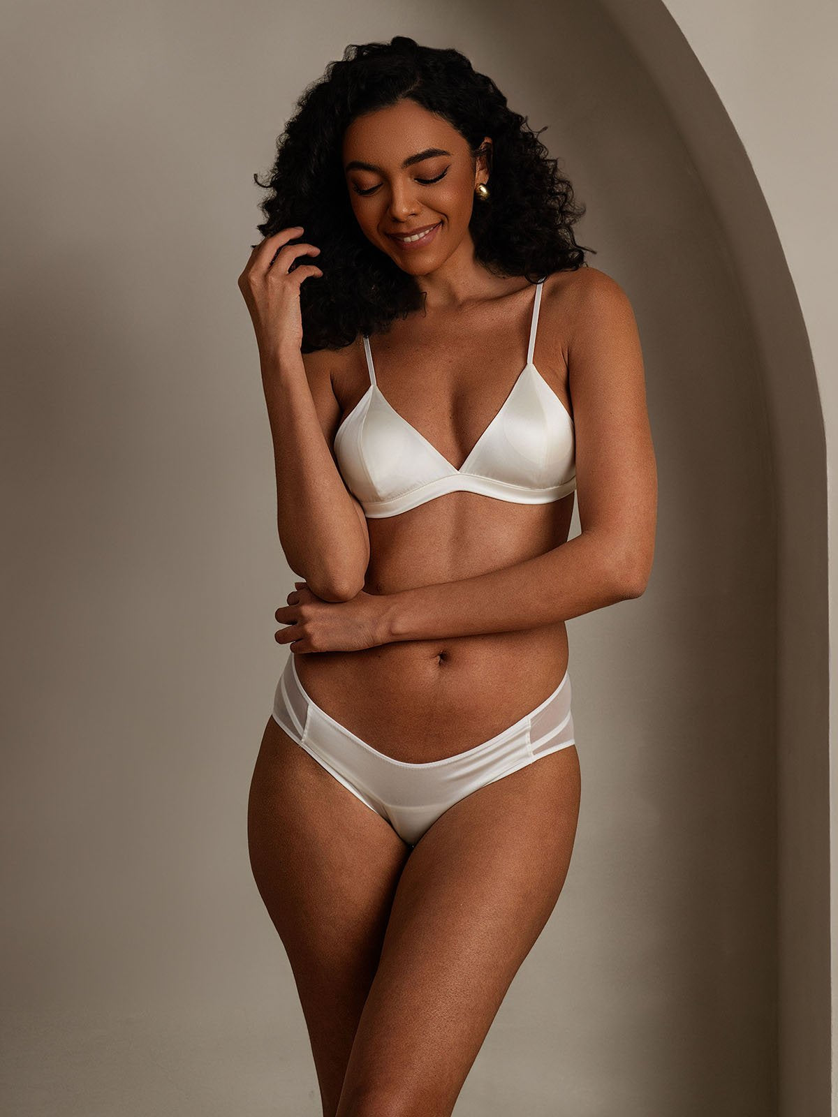 [White] SilkSilky-CA Pure Silk Bra&Panty Set 004