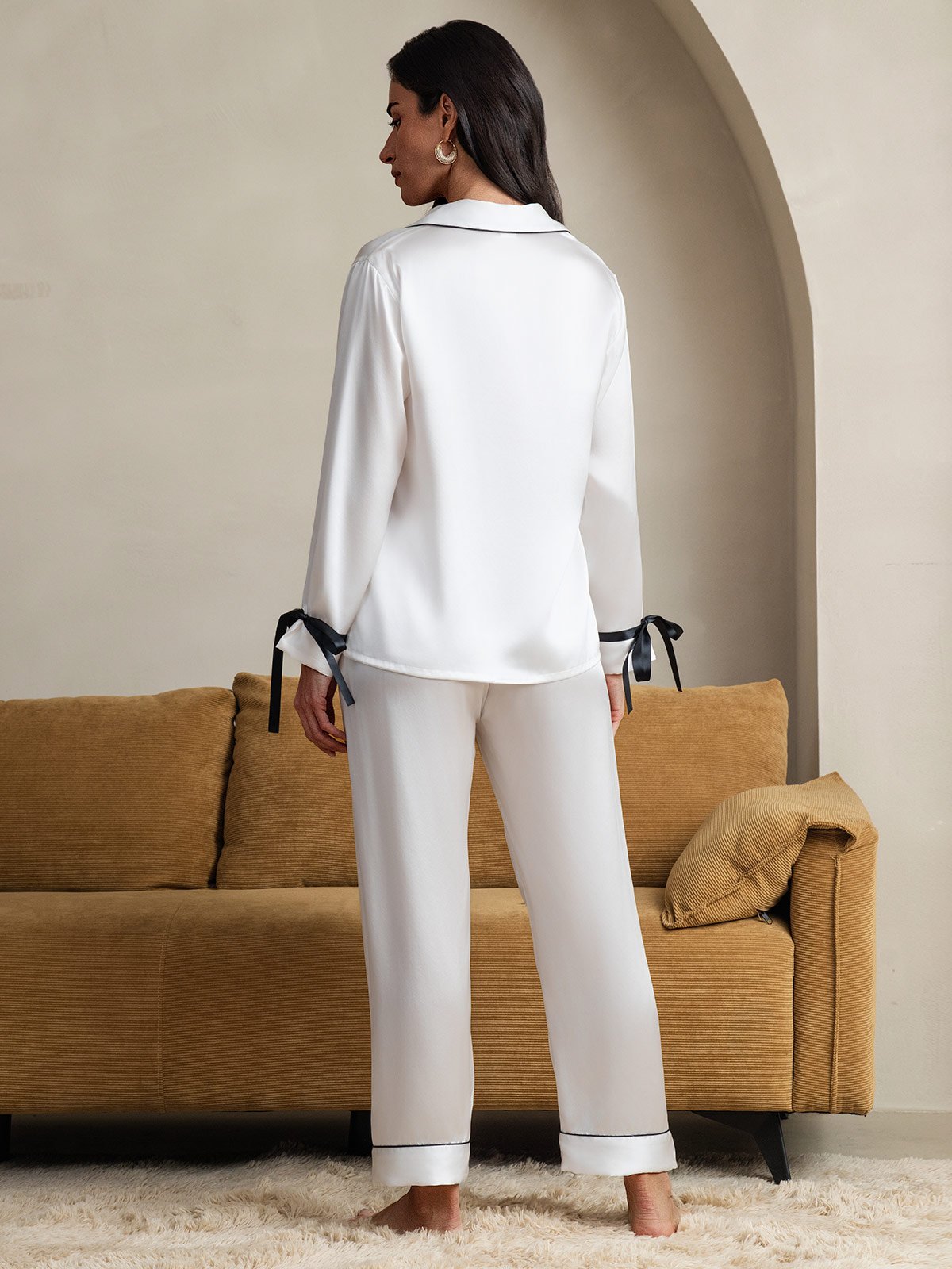 [White] SilkSilky-CA Pure Silk Long Sleeve Lapel Women's Pajamas 002