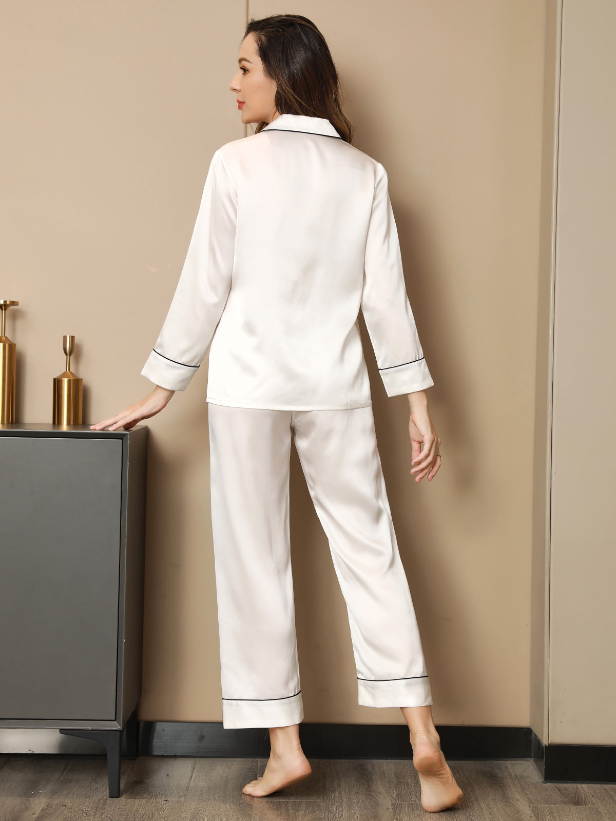 [White] SilkSilky-CA Pure Silk Long Sleeve Lapel Women's Pajamas 003