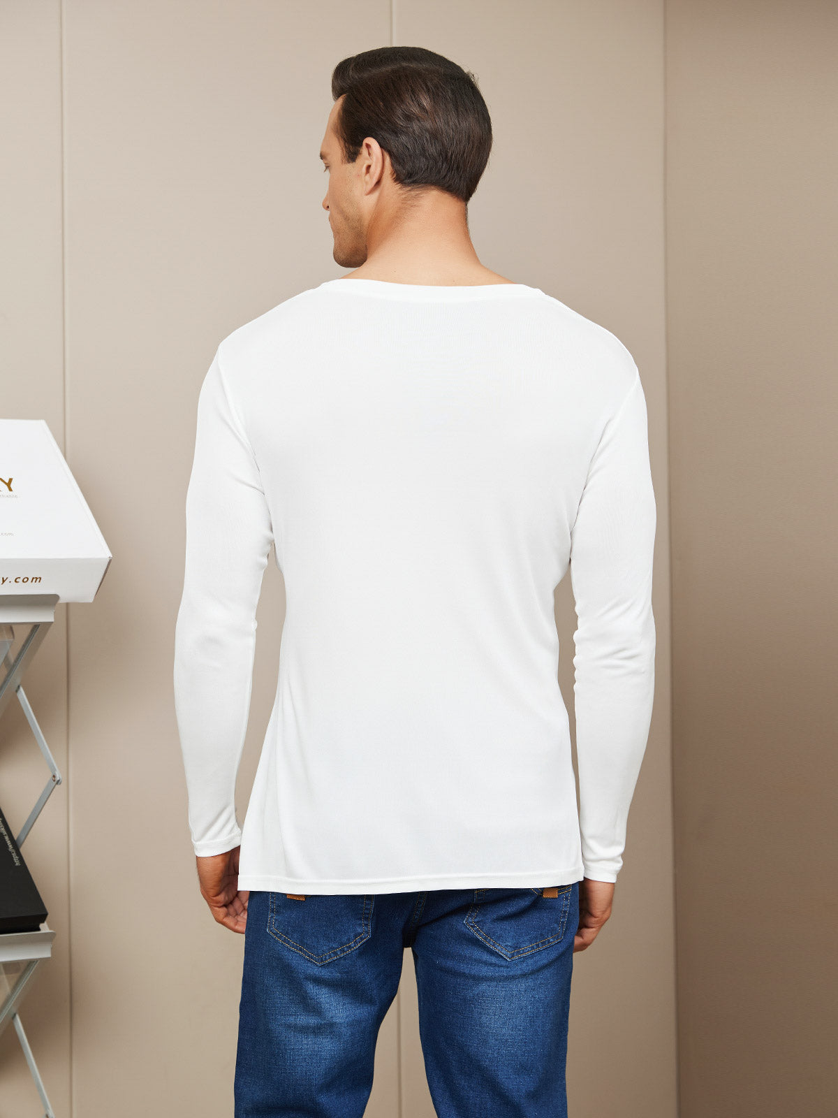 [White] SilkSilky-CA Silk Knitted Long Sleeve V Neck Men's T-Shirt 002
