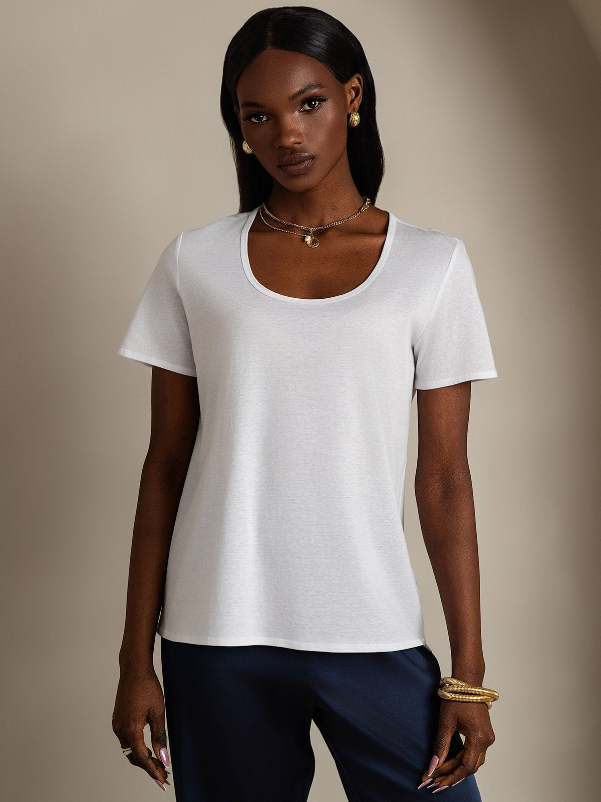[White] SilkSilky-CA Silk Short Sleeve U Neck Women's T-Shirt 001