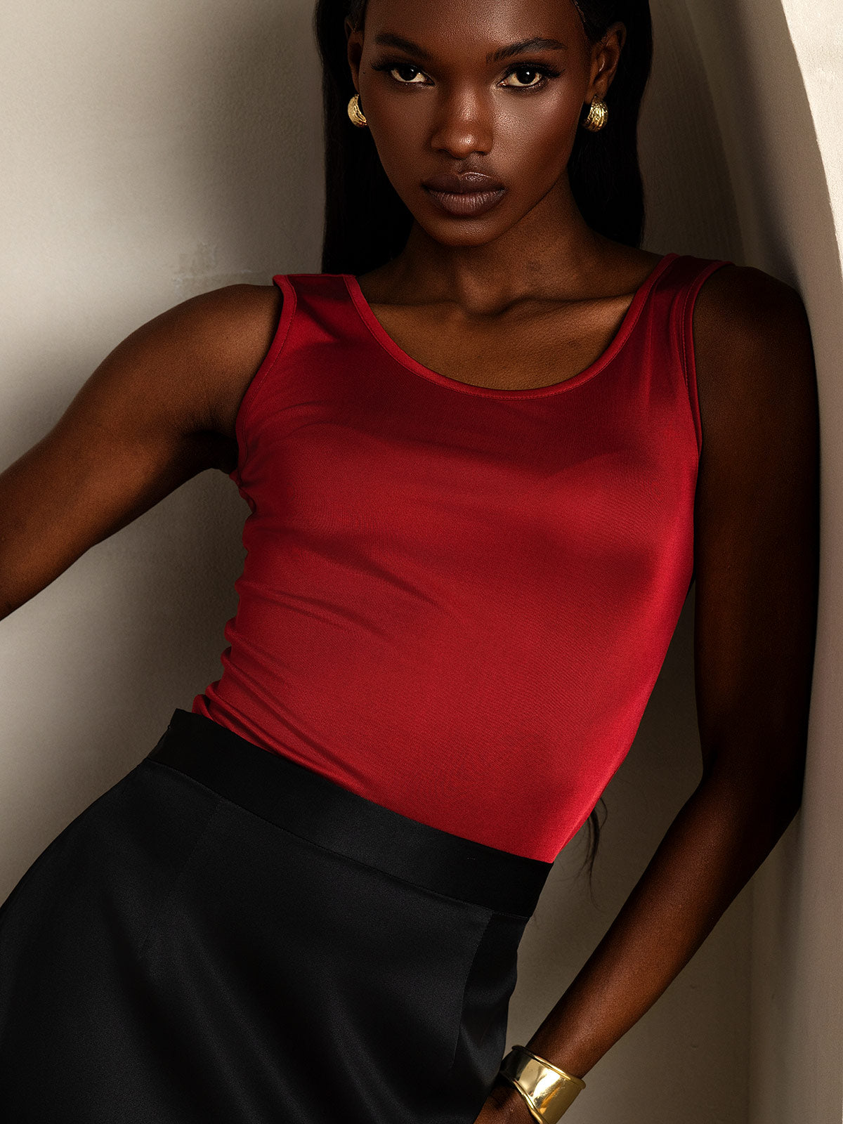 [Wine] SilkSilky-CA Silk Knitted Sleeveless Round Neck Women's T-Shirt 003