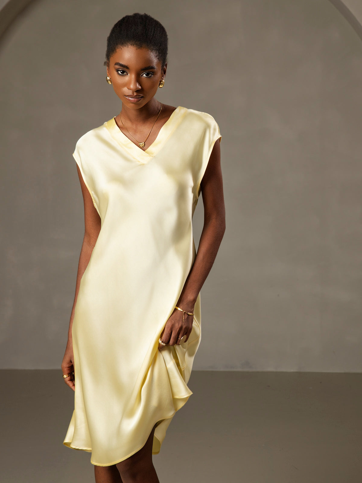 [Yellow] SilkSilky-CA Pure Silk Sleeveless V Neck Nightgown 003