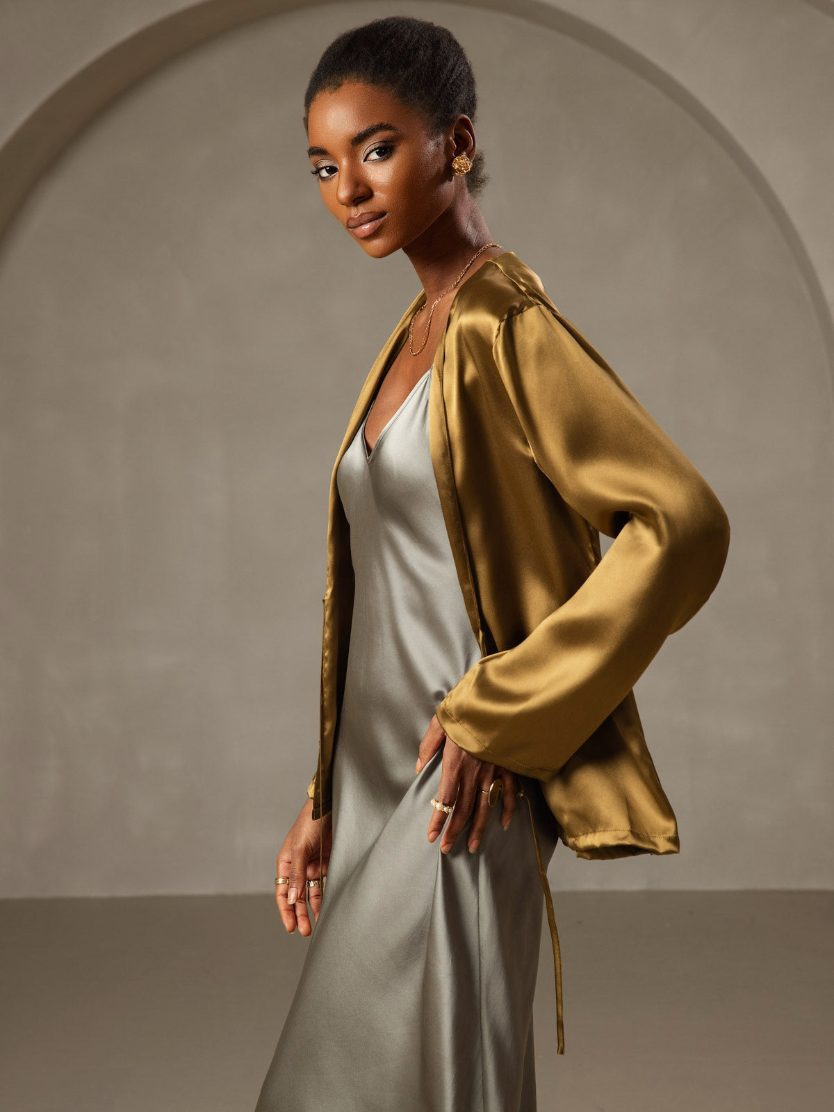 [Grayish Green] SilkSilky-CA Pure Silk Round Neck Nightgown 006