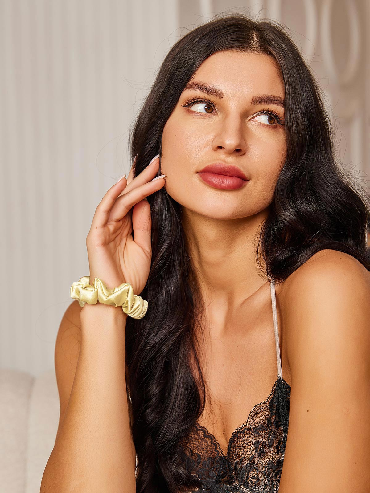 [Light Yellow] SilkSilky-CA Scrunchie 003