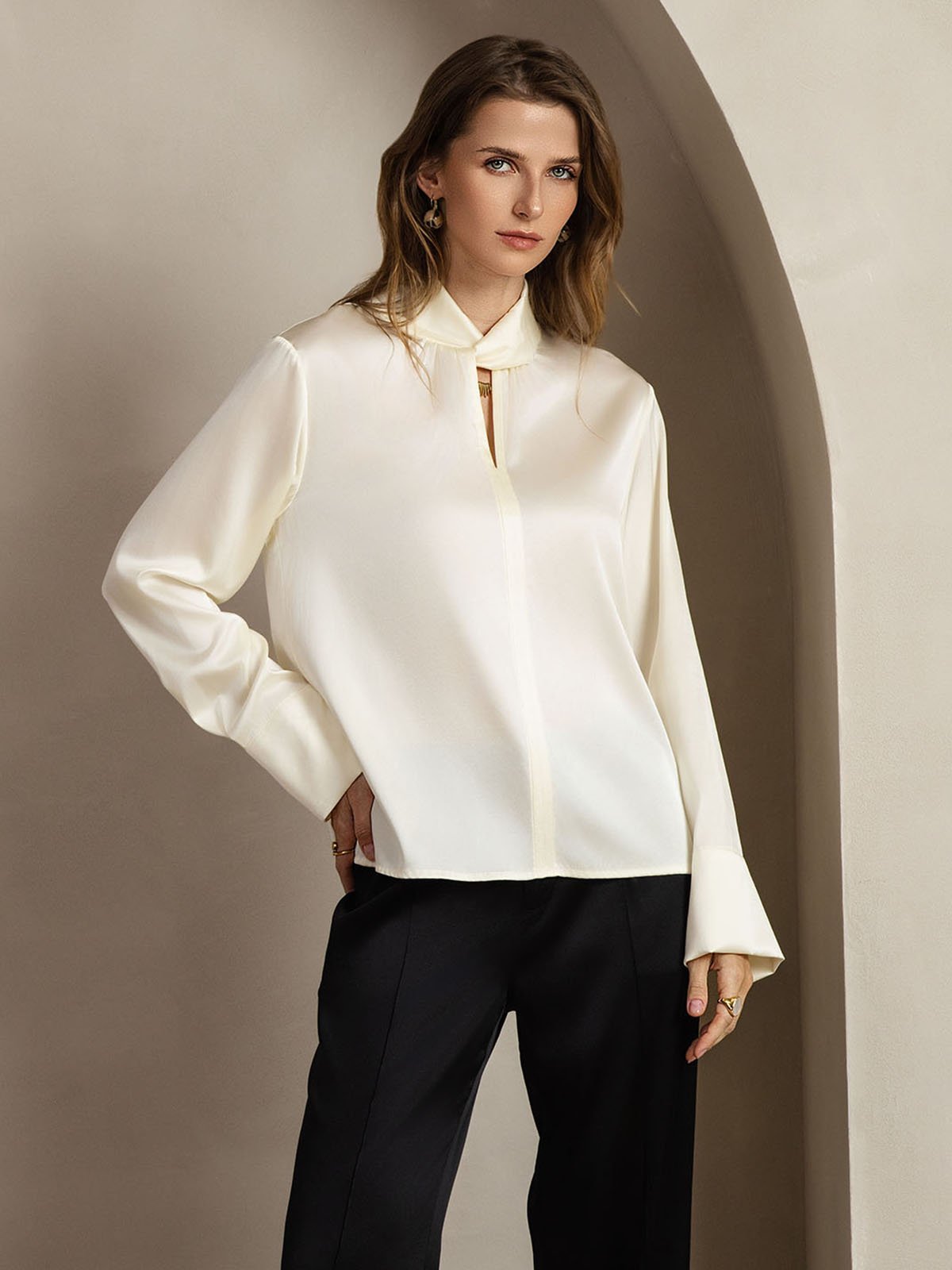 [Ivory] SilkSilky-CA 19Momme Silk Keyhole Neck Women's Shirt 008