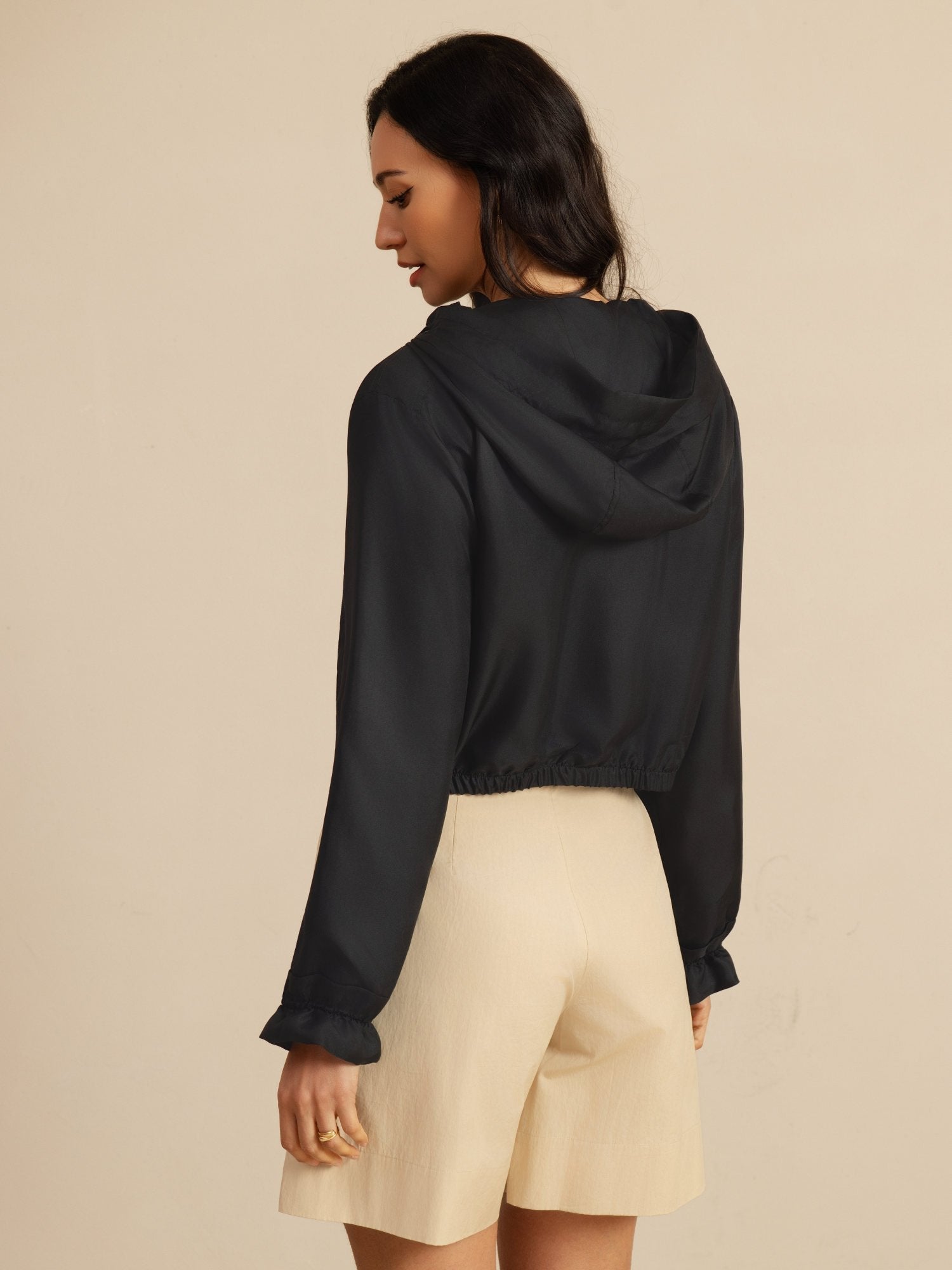 [Black] SilkSilky-CA 18Momme Silk Satin Surah Long Sleeve High Neck Women's Outerwear 002