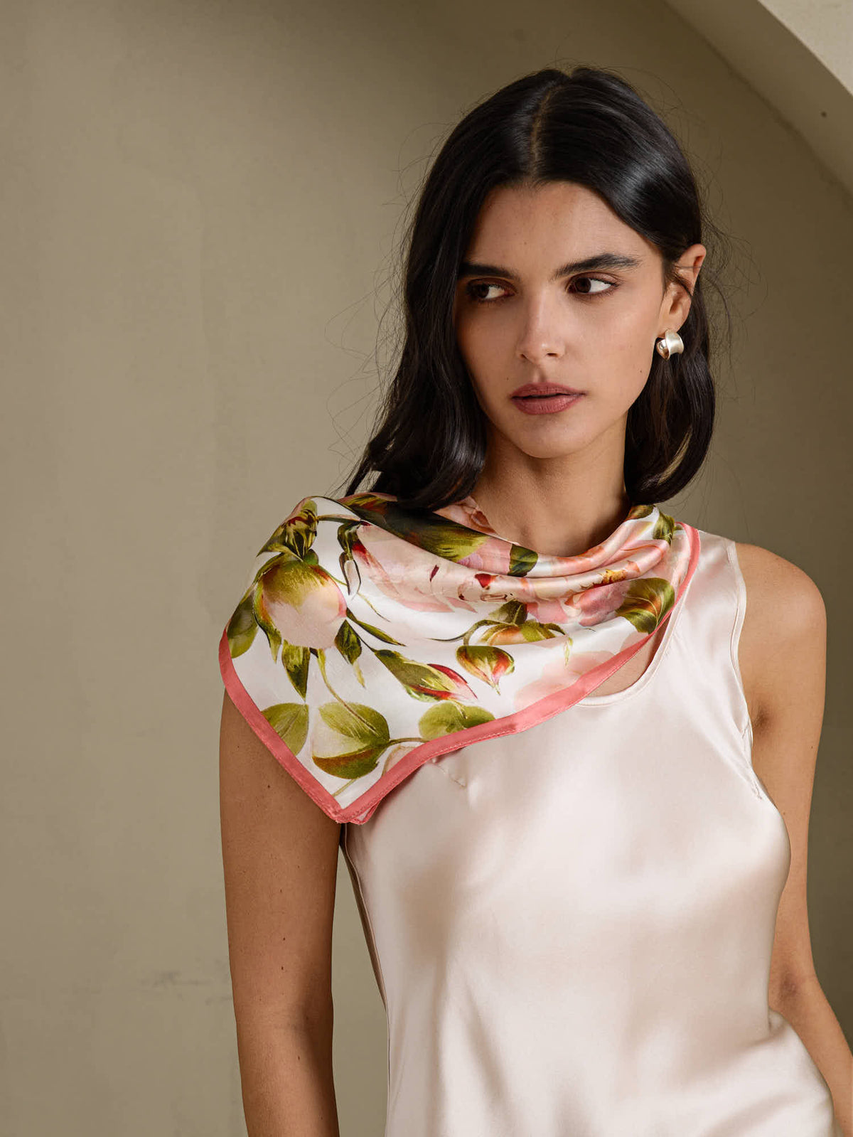 [P108] SilkSilky-CA Scarf 002