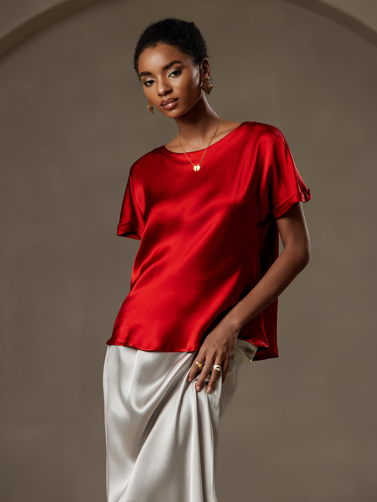 [Wine] SilkSilky-CA 19Momme Silk Round Neck Women's T-Shirt 001