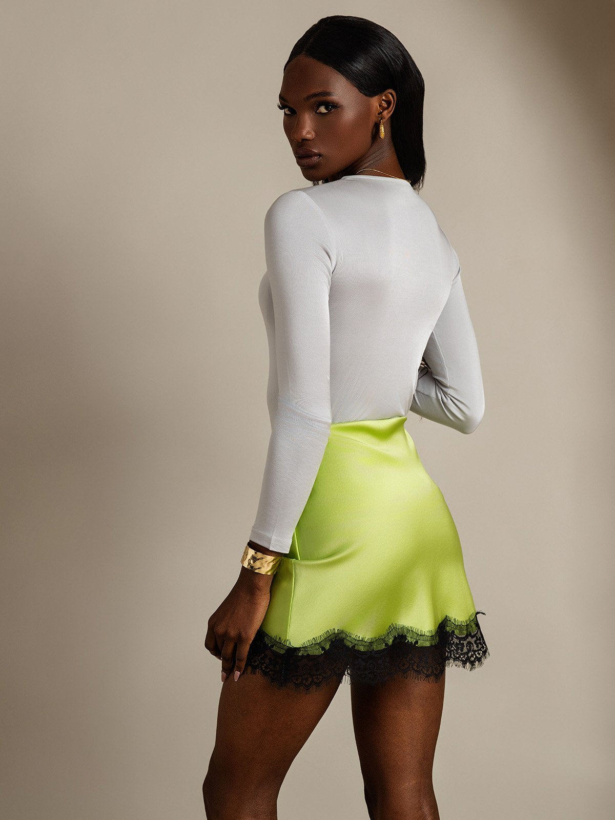 [Light Gray] SilkSilky-CA Silk Round Neck Women's T-Shirt 002