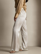 [White] SilkSilky-CA Women's Pants 007