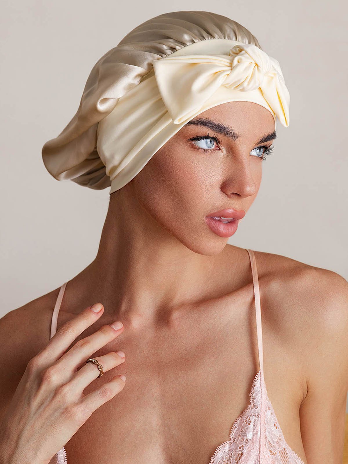 SilkSilky-CA Pure Silk Sleep Cap Beige 004