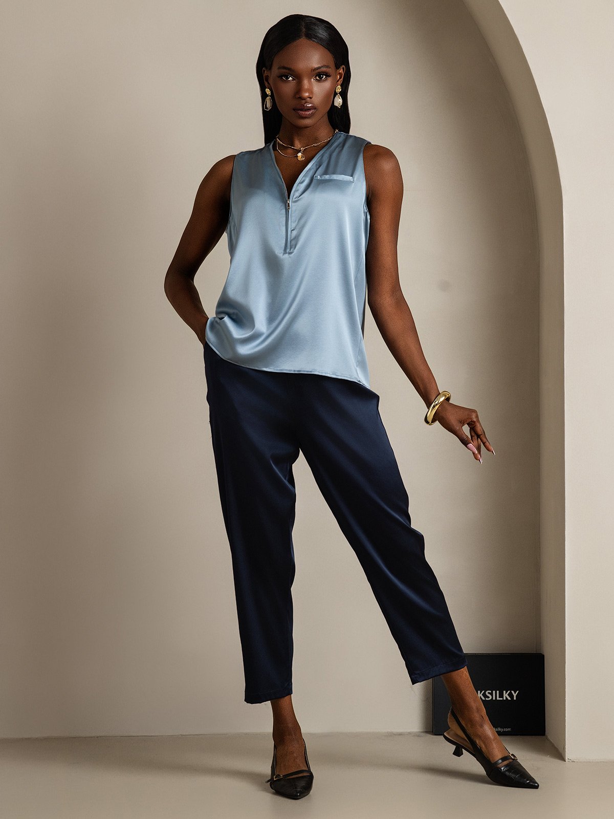 SilkSilky-CA 19Momme Silk Sleeveless V Neck Women's Shirt GrayishBlue 005