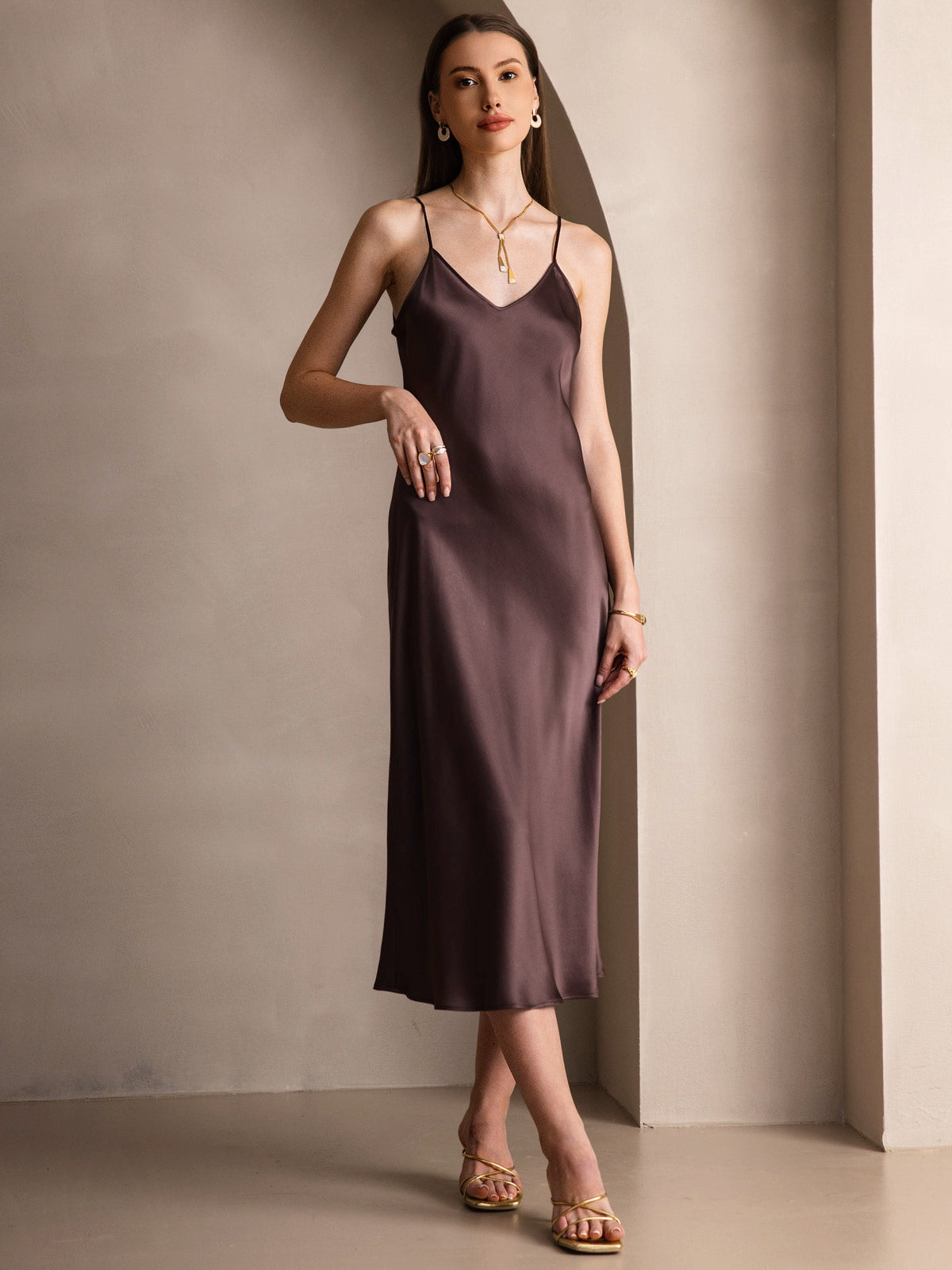 [Coffee] SilkSilky-CA Pure Silk Round Neck Dress 004