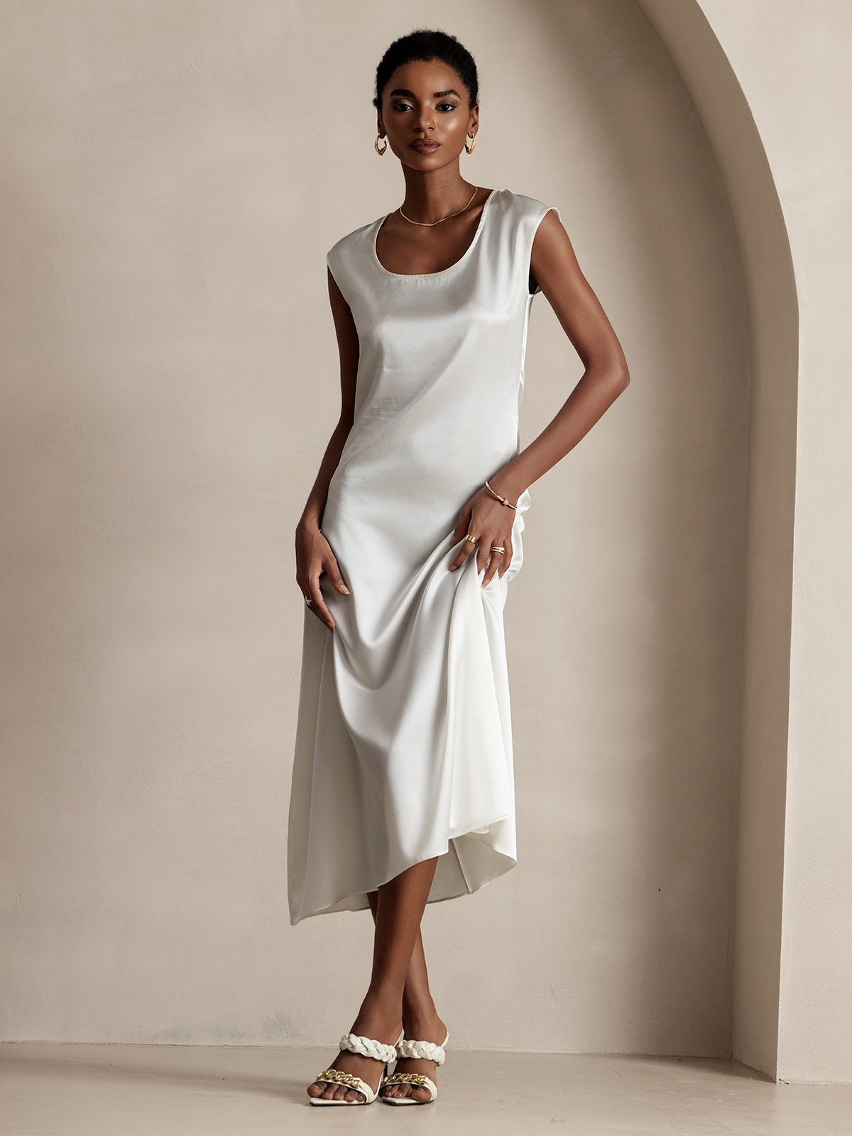[White] SilkSilky-CA 19Momme Silk Cap Sleeve Round Neck Dress 005