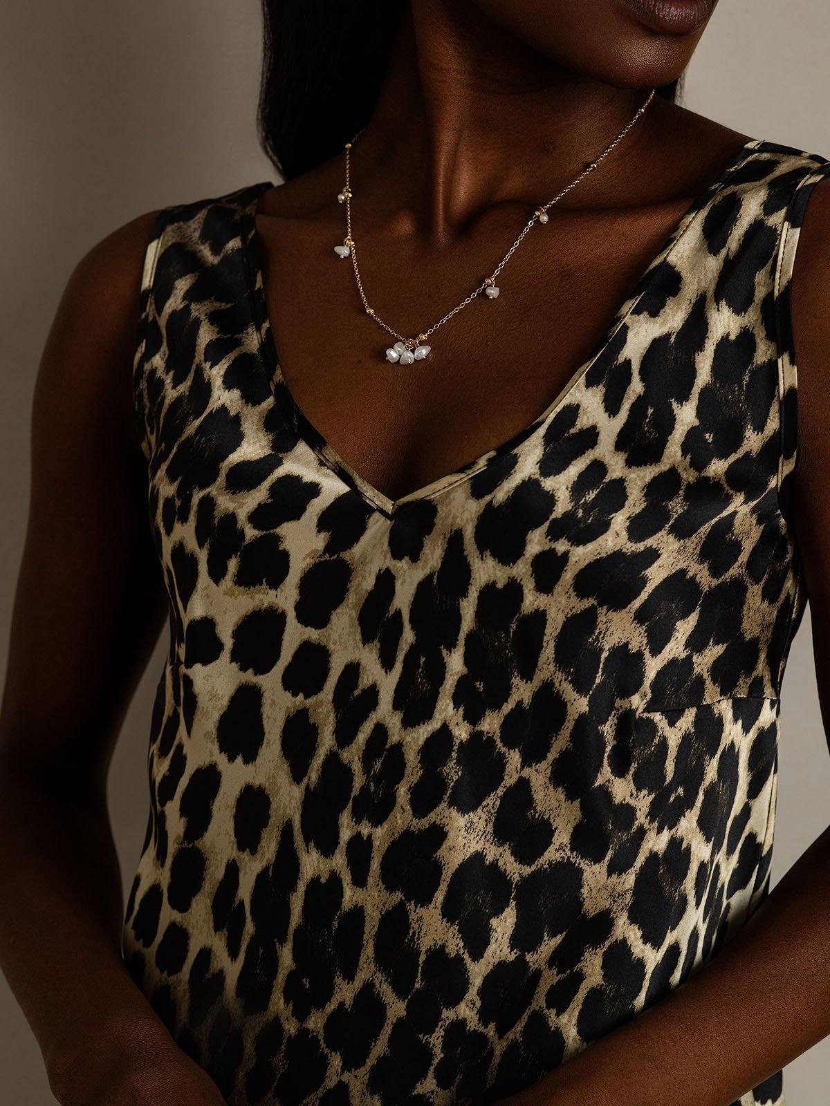 SilkSilky-CA 19Momme Silk V Neck Camisole Leopard 008