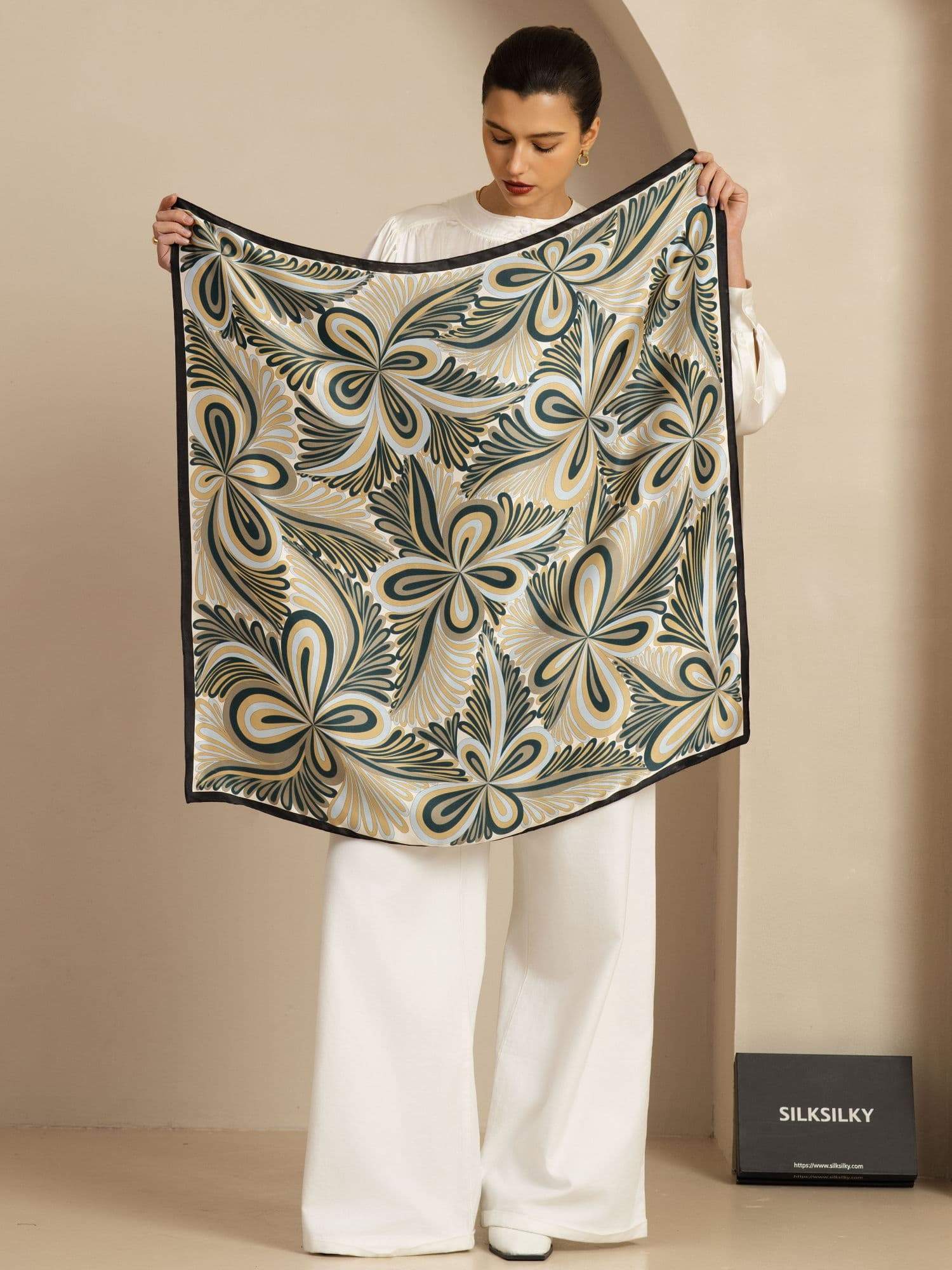 [P110] SilkSilky-CA Pure Silk Scarf 002