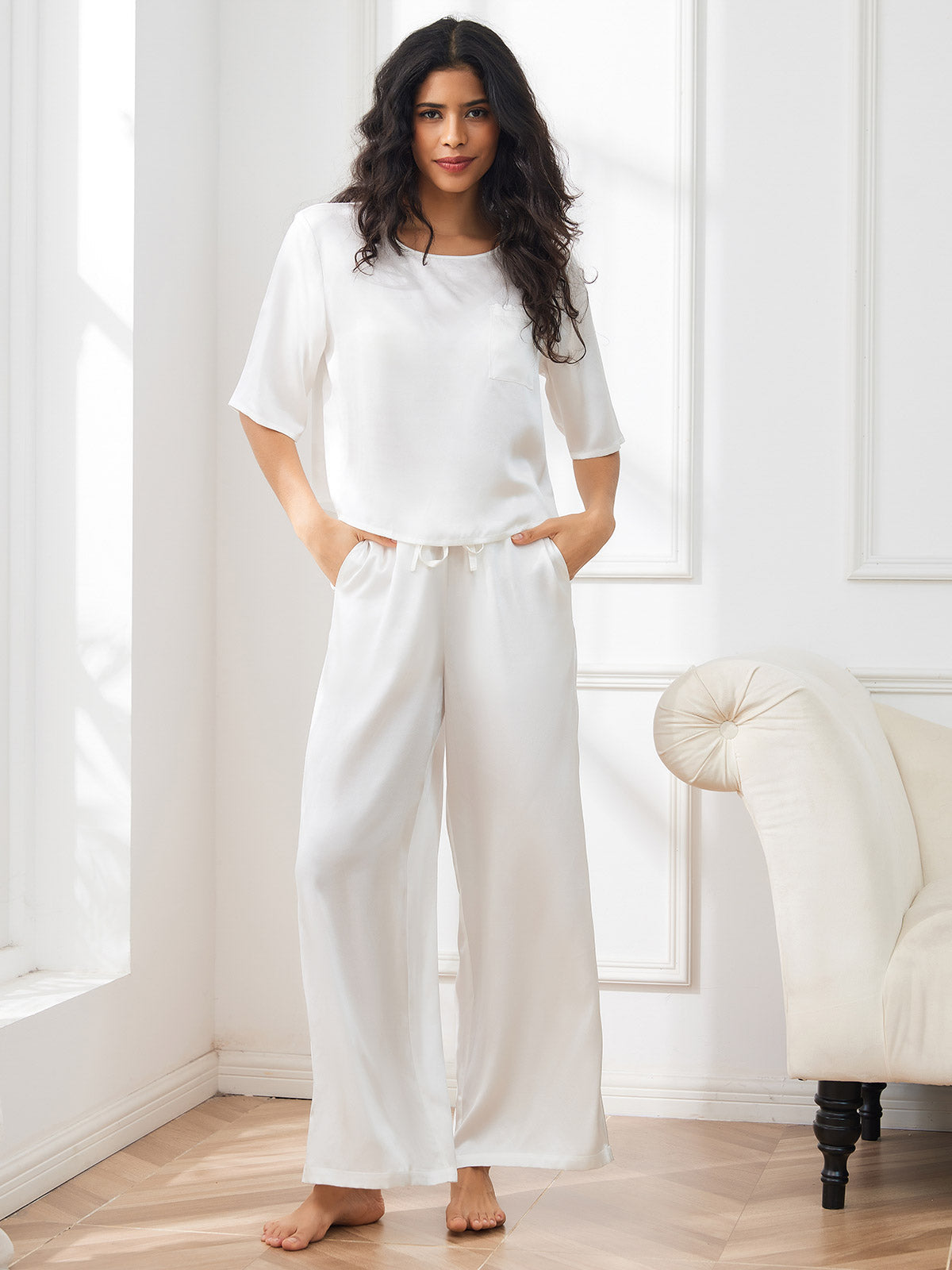 [White] SilkSilky-CA Pure Silk Half Sleeve Round Neck Women's Pajamas 004