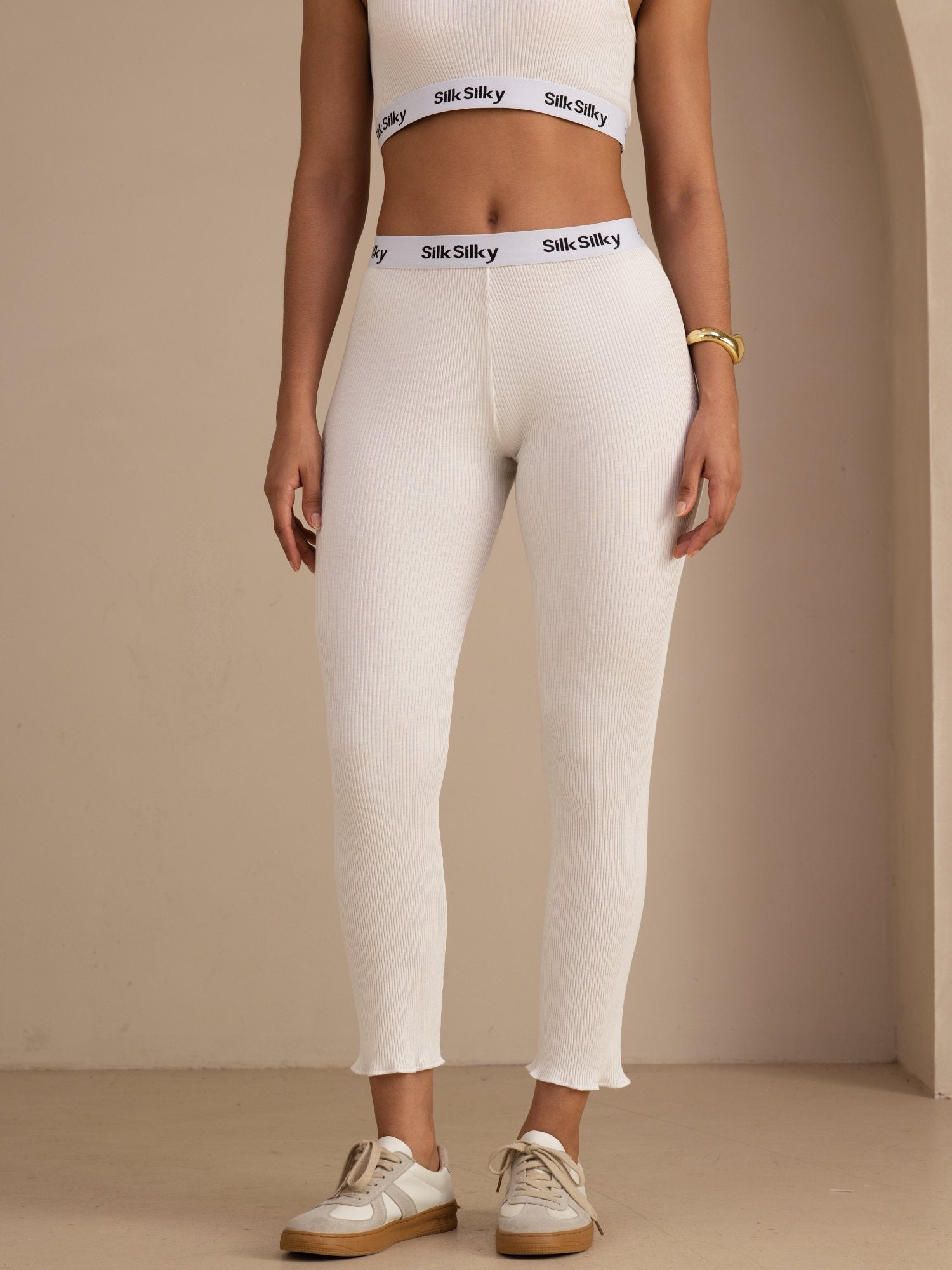 [White] SilkSilky-CA Womens Pants 001