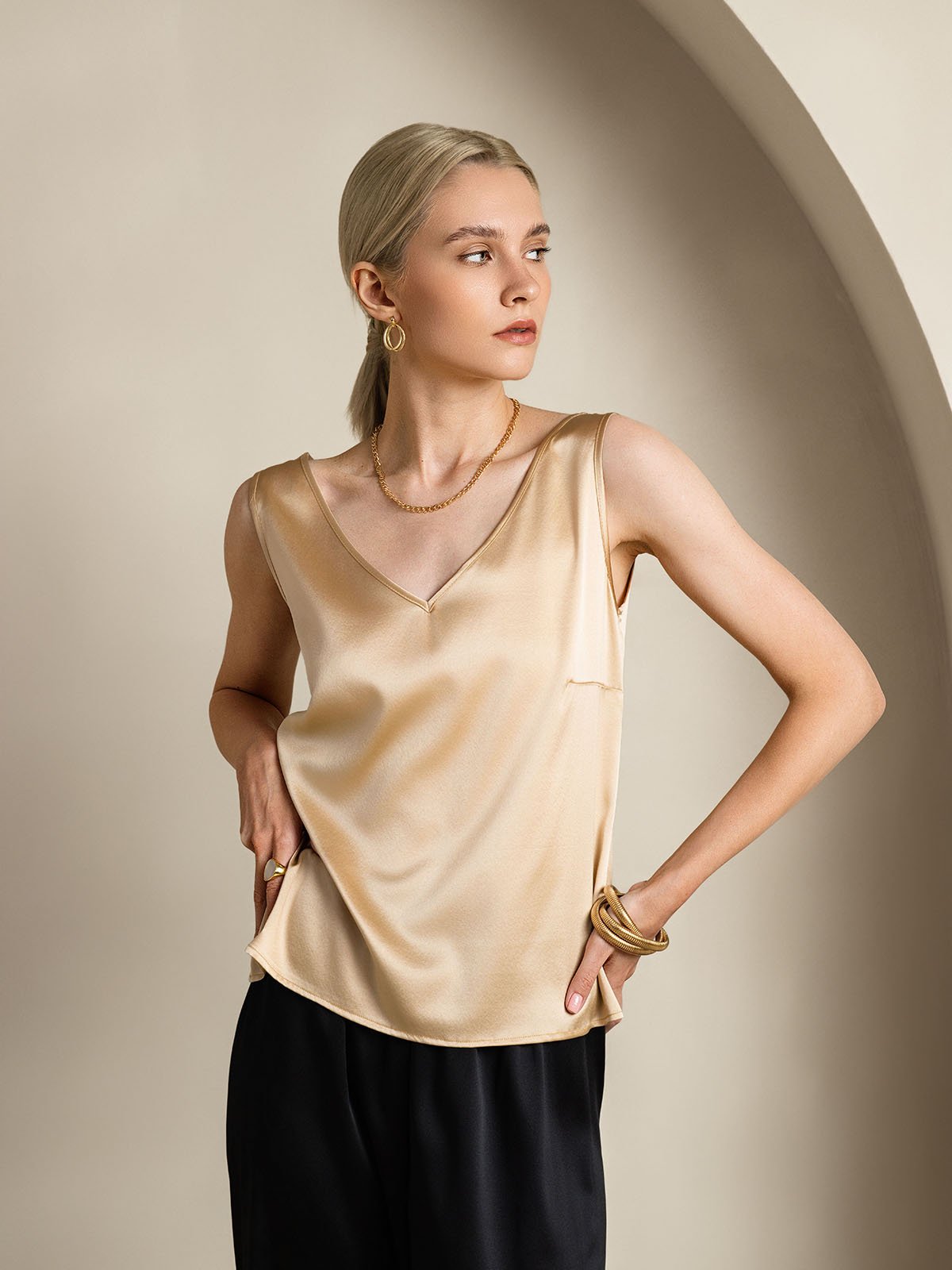 SilkSilky-CA 19Momme Silk V Neck Camisole Champagne 001