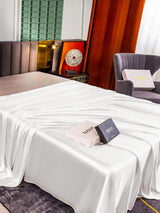 [White] SilkSilky-CA 25Momme Sheet 003
