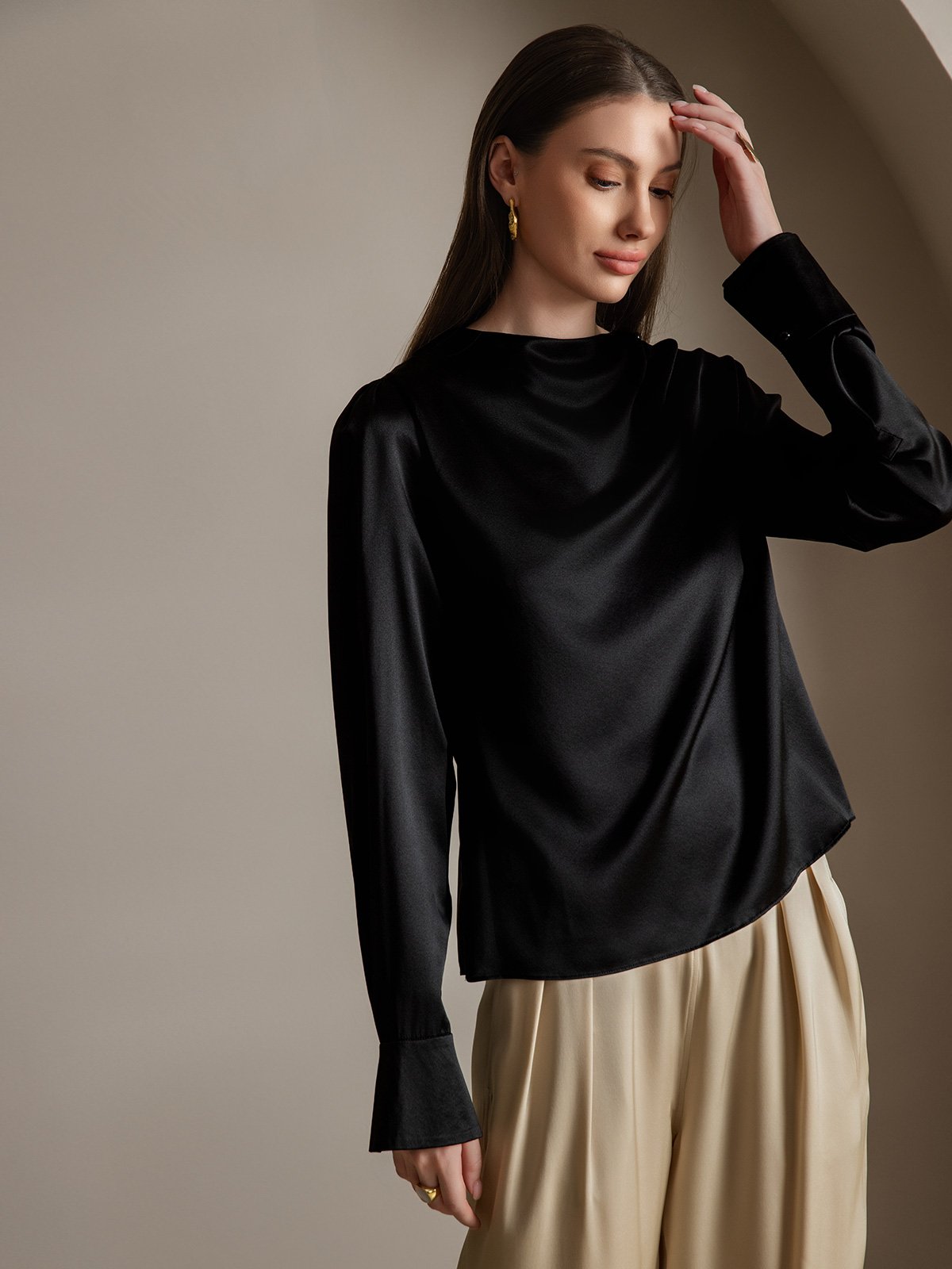 [Black] SilkSilky-CA 19Momme Silk Boat Neck Women's Shirt 006