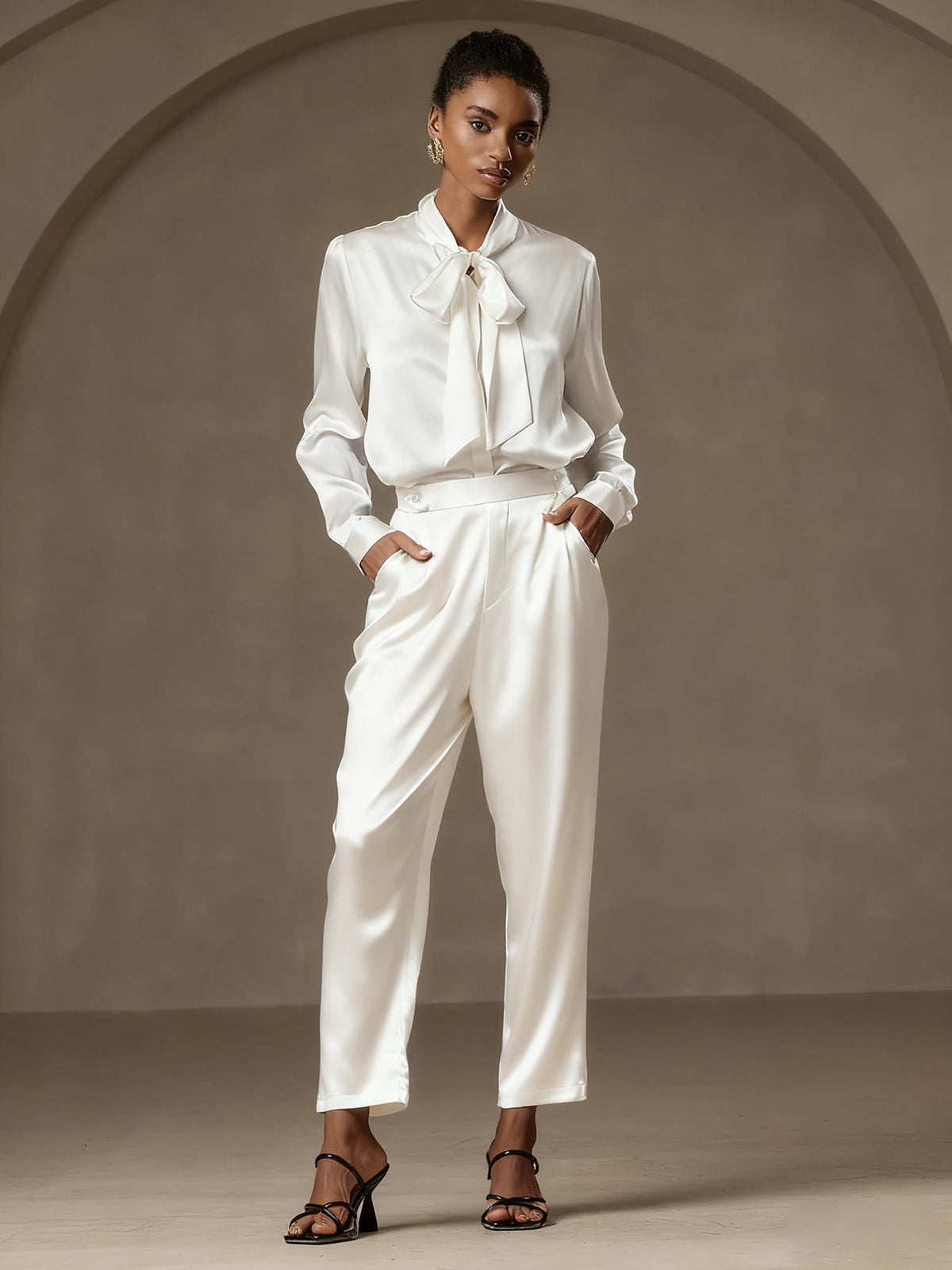 [White] SilkSilky-CA 19Momme Silk Womens Pants 001