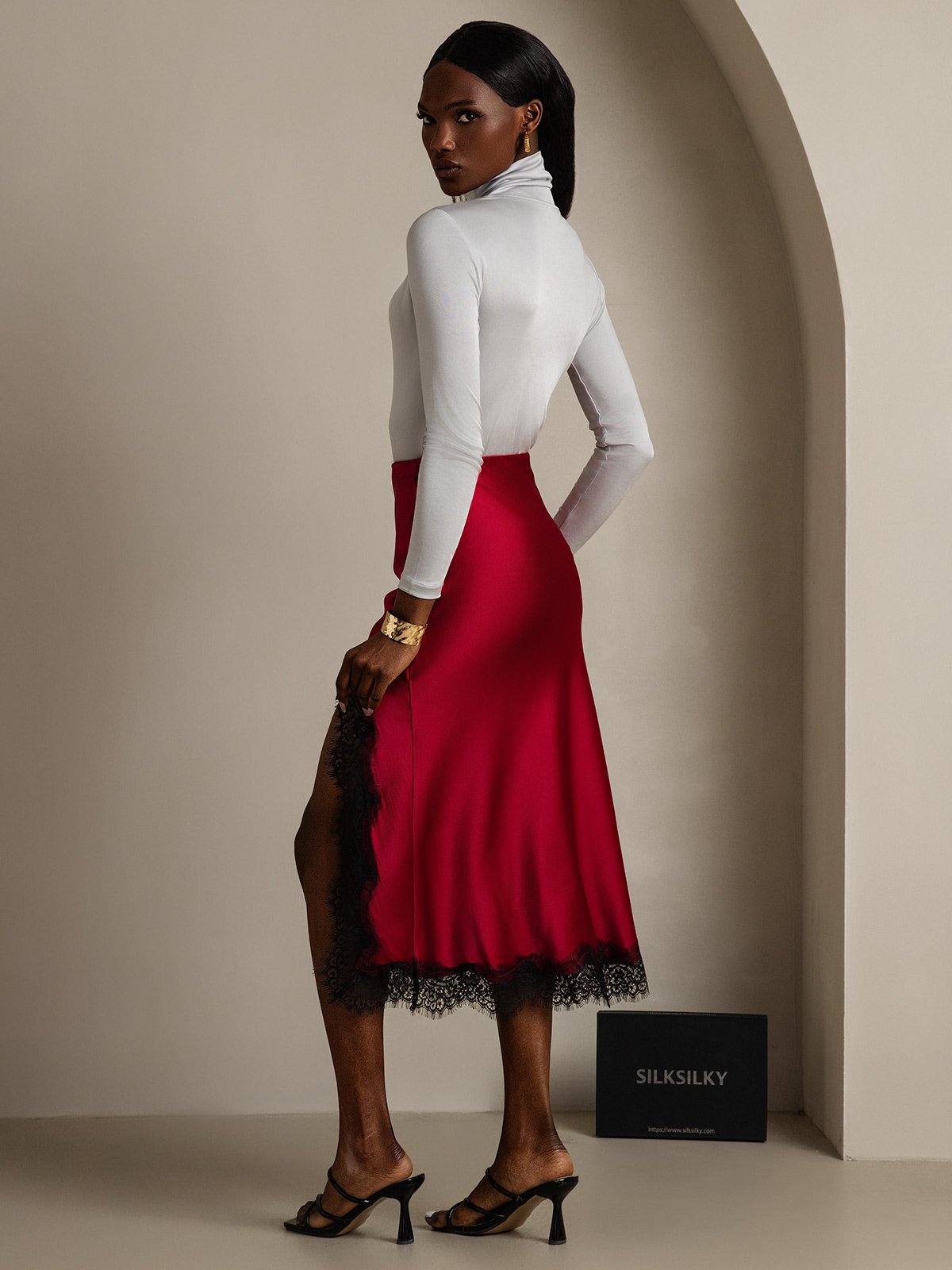 SilkSilky-CA 19Momme Silk Skirt Wine 002